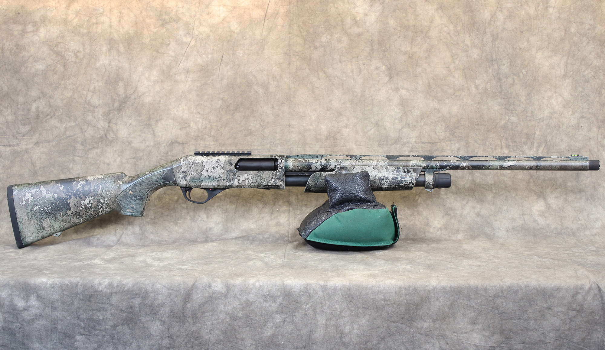 Stoeger ~ P3000 ~ 12 gauge - Stoeger