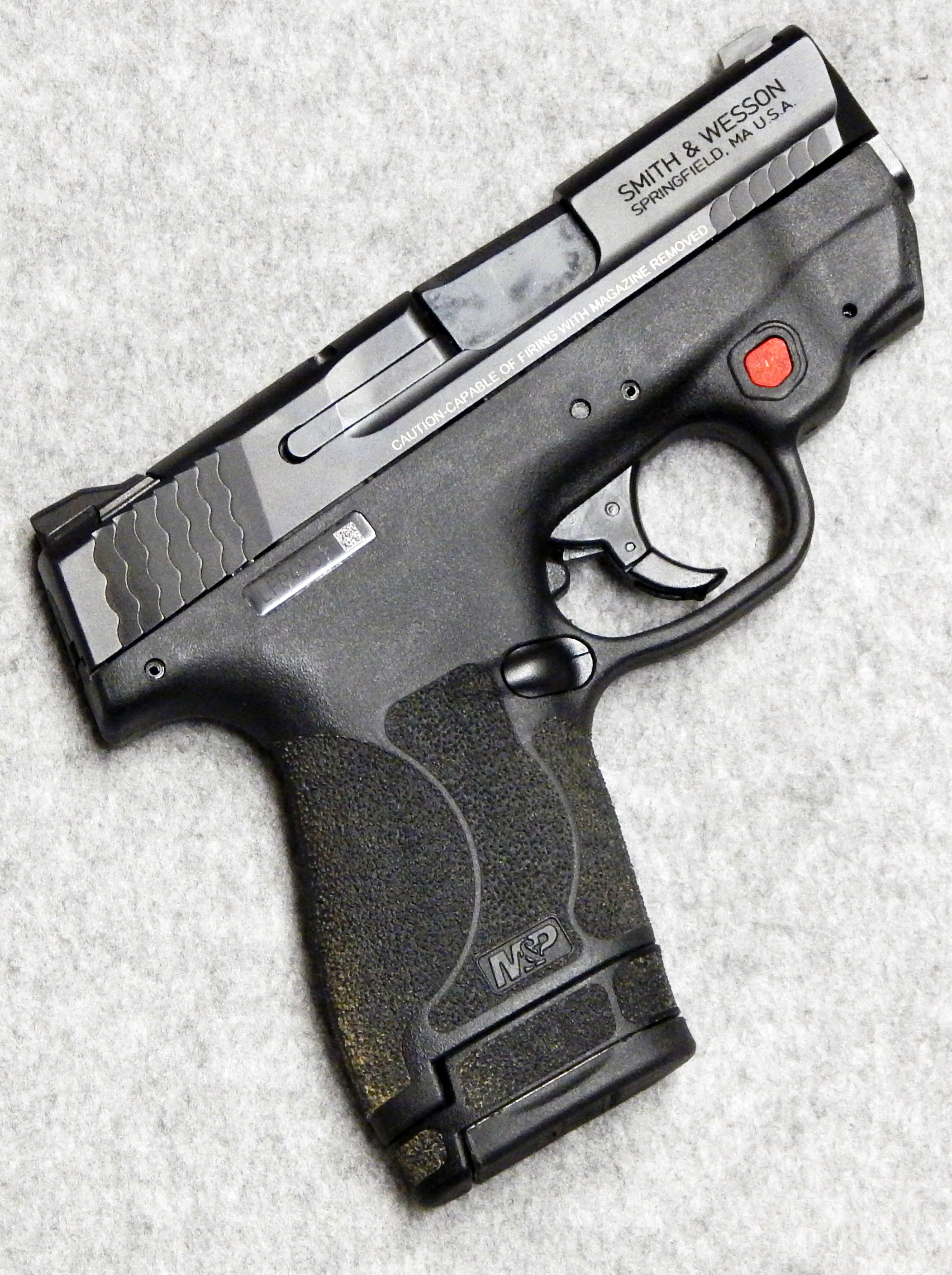 Image of Smith & Wesson ~ M&P9 Shield 2.0 ~ 9 mm Luger.