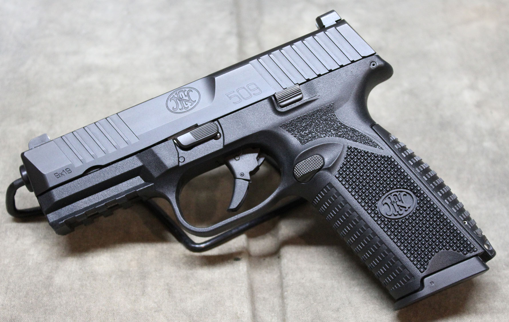 FN ~ 509 ~ 9mm - 