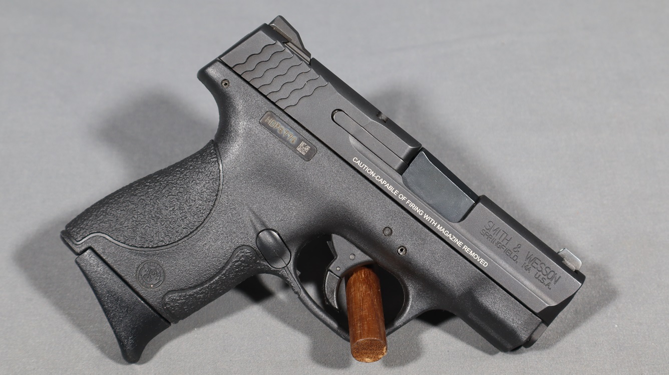 Smith &Wesson~M&ampP9 Shield~9mm Luger - Smith & Wesson