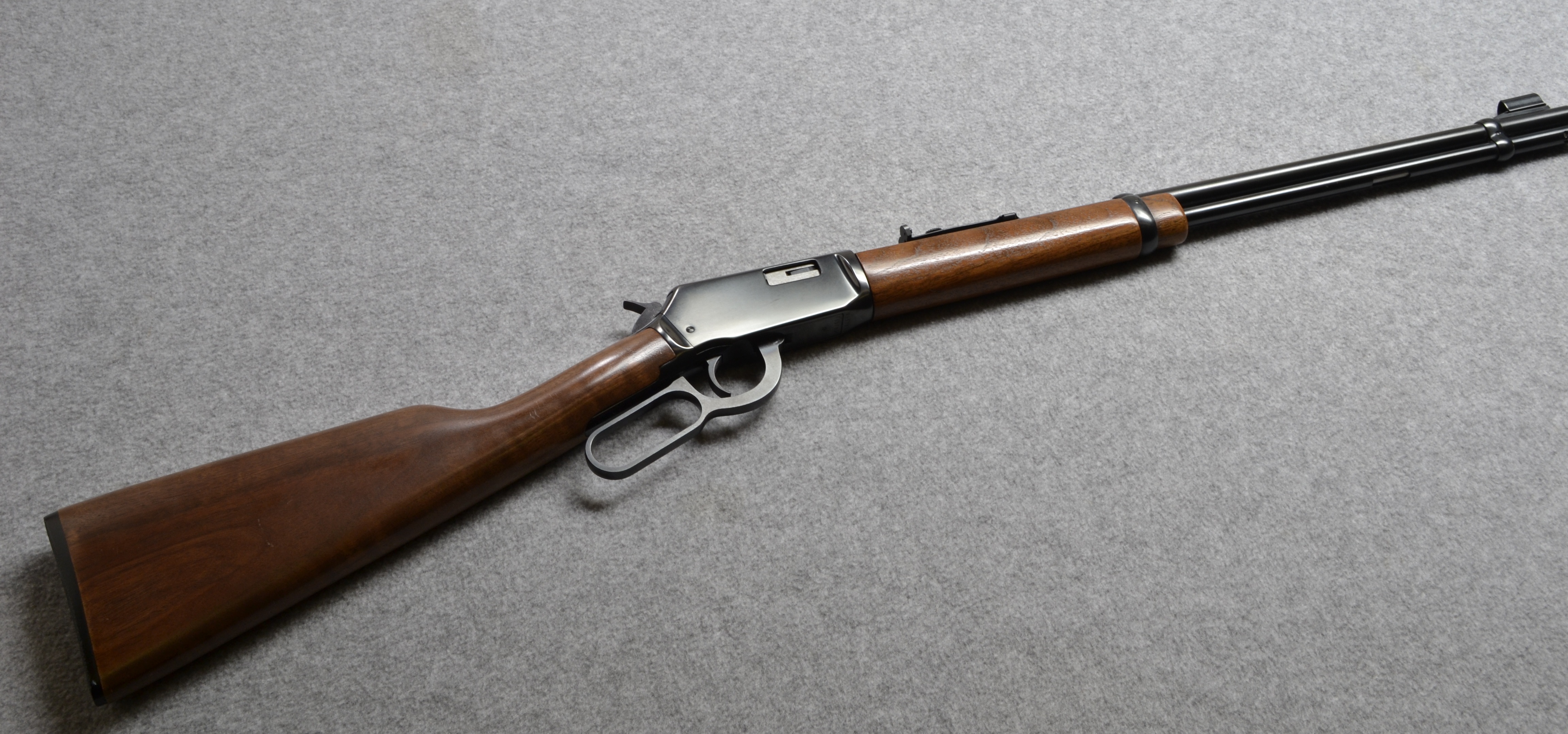 Winchester~9422~.22 S, L, LR. - Winchester