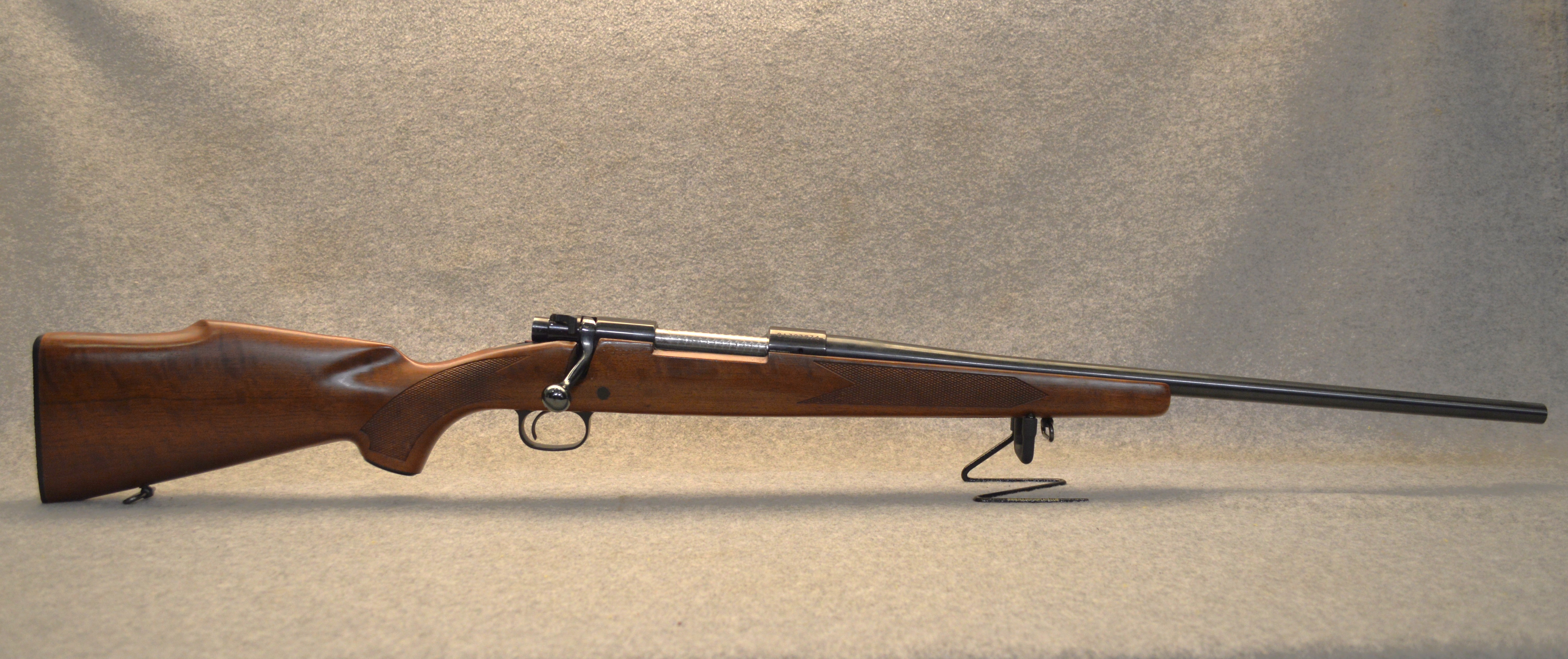 Winchester ~ 70 ~ .30-06 Springfield - Winchester