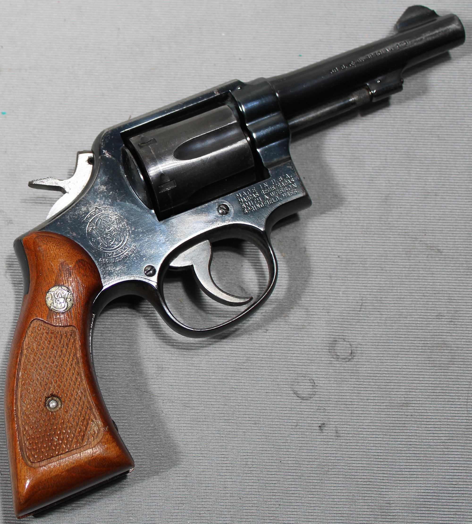 Image of Smith & Wesson ~ Model 10-2 ~ .38 Special