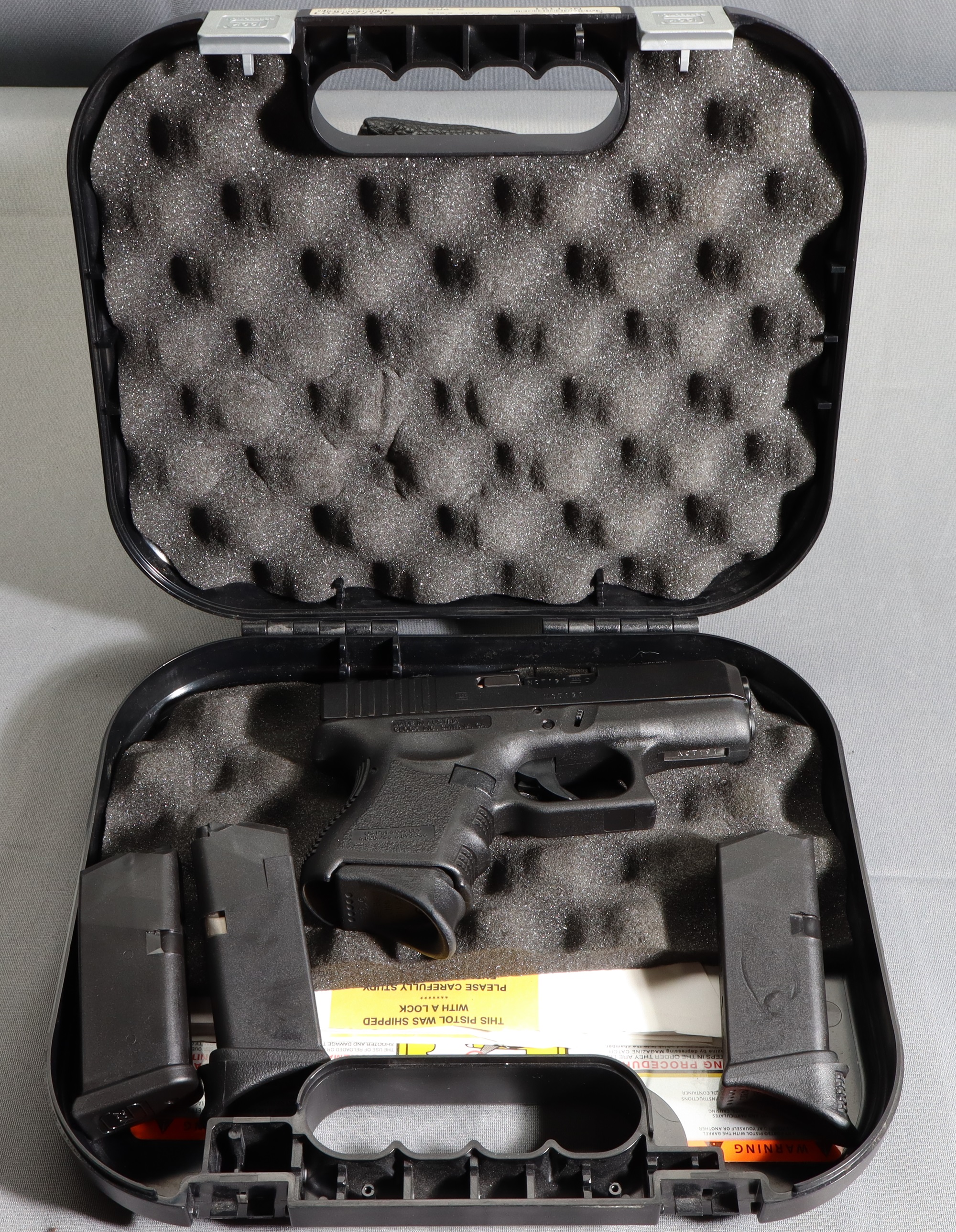 Glock ~ 27 ~ .40 S&amp;ampW - Glock