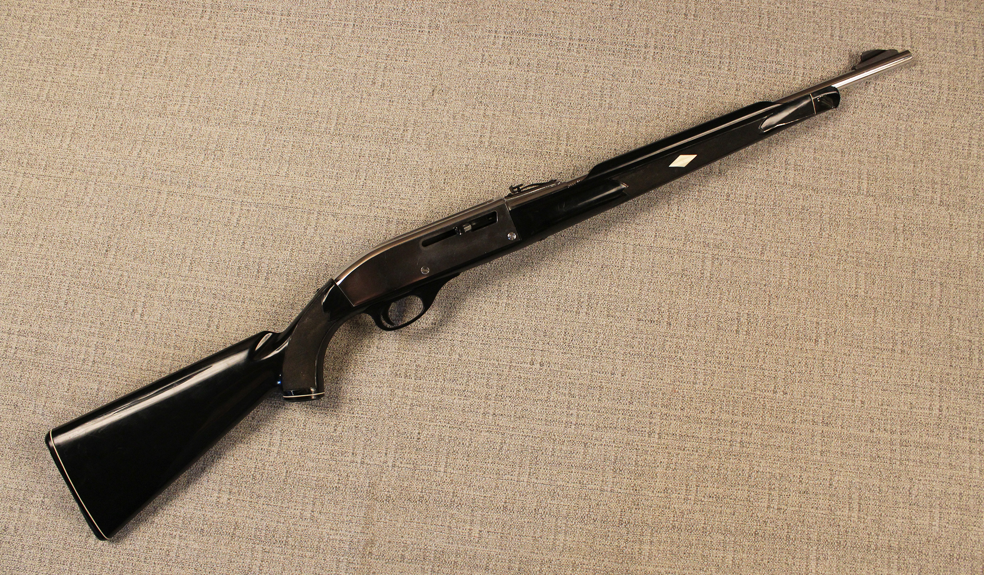 Remington~Nylon 66~.22 LR - Remington