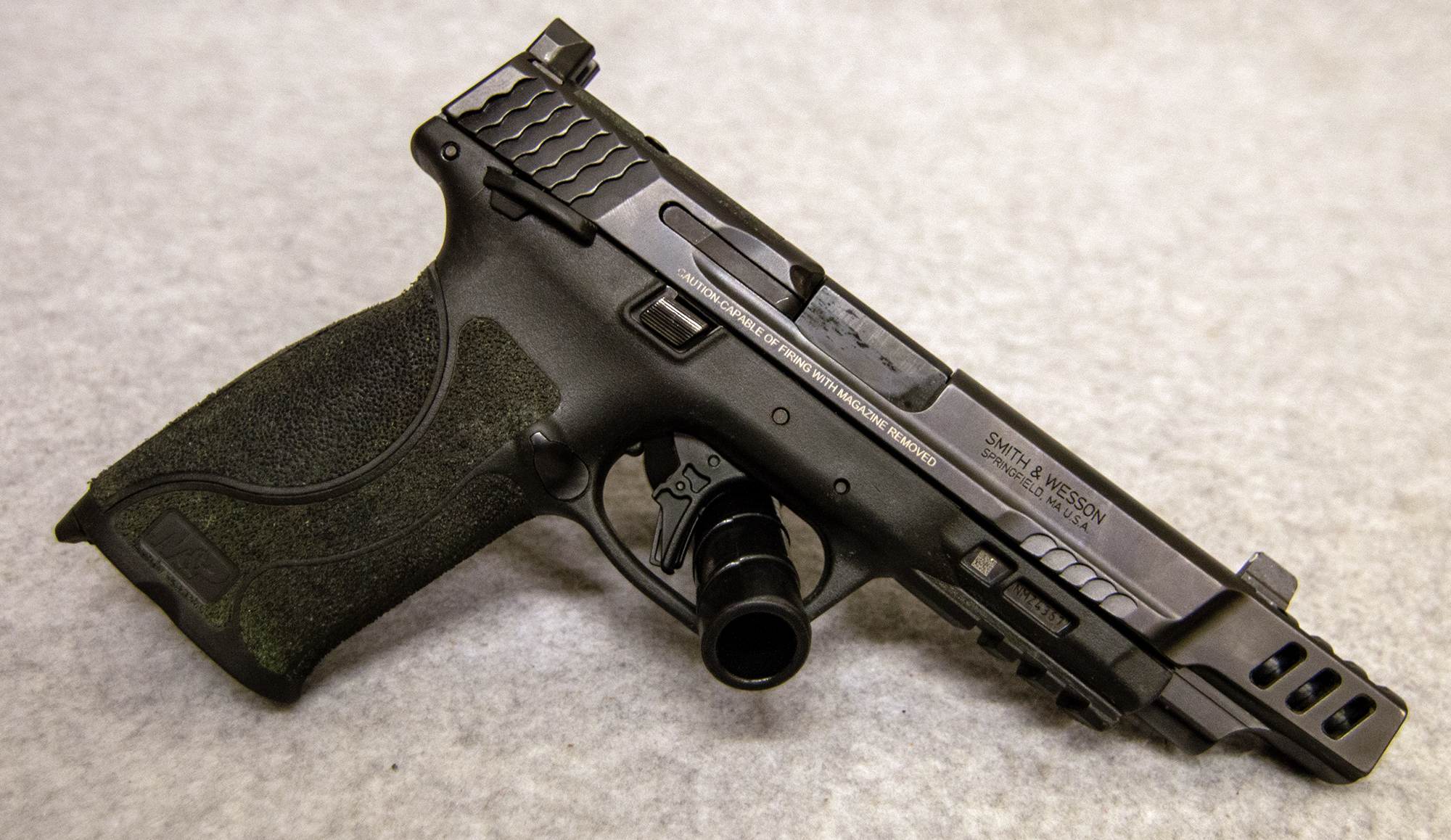 Smith &Wesson ~ M&ampP 10 PC M2.0 ~ 10 mm - Smith & Wesson