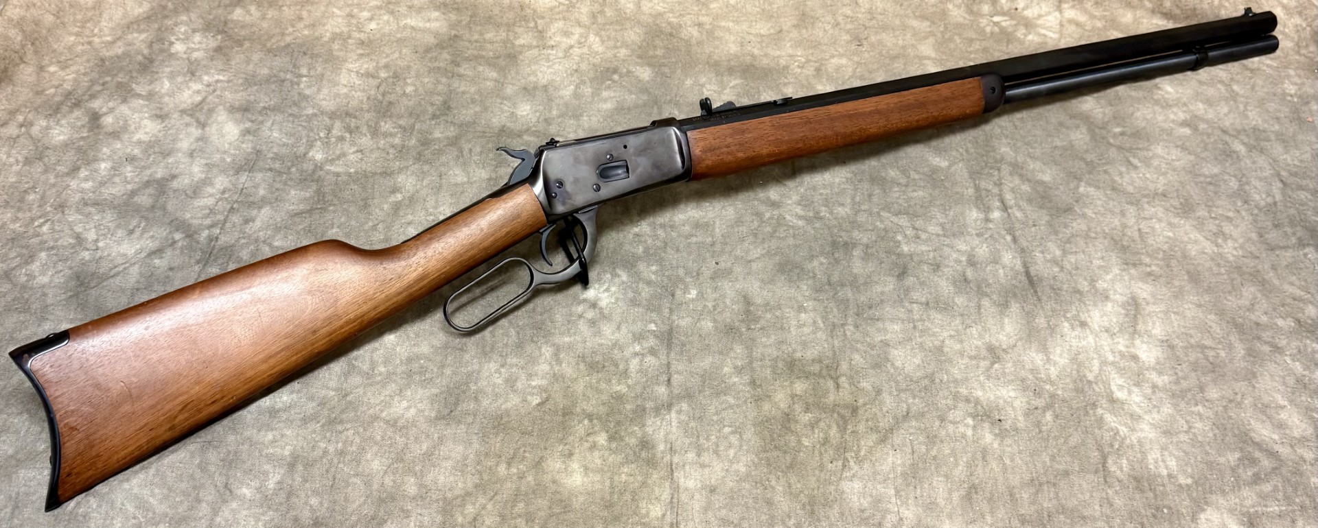 Rossi~R92~.44 Mag - Rossi