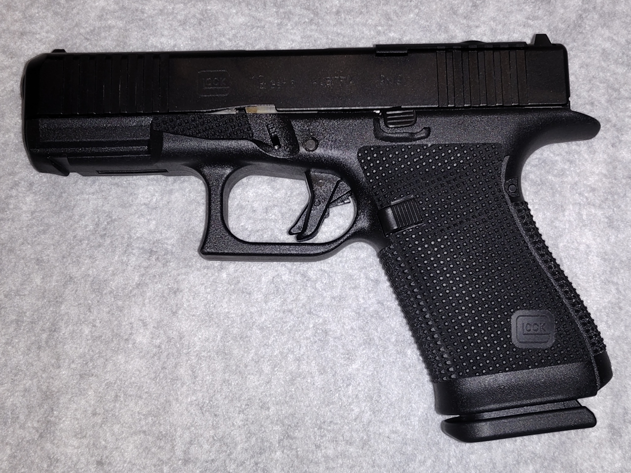 GLOCK ~ 19 ~ 9MM LUGER - Glock