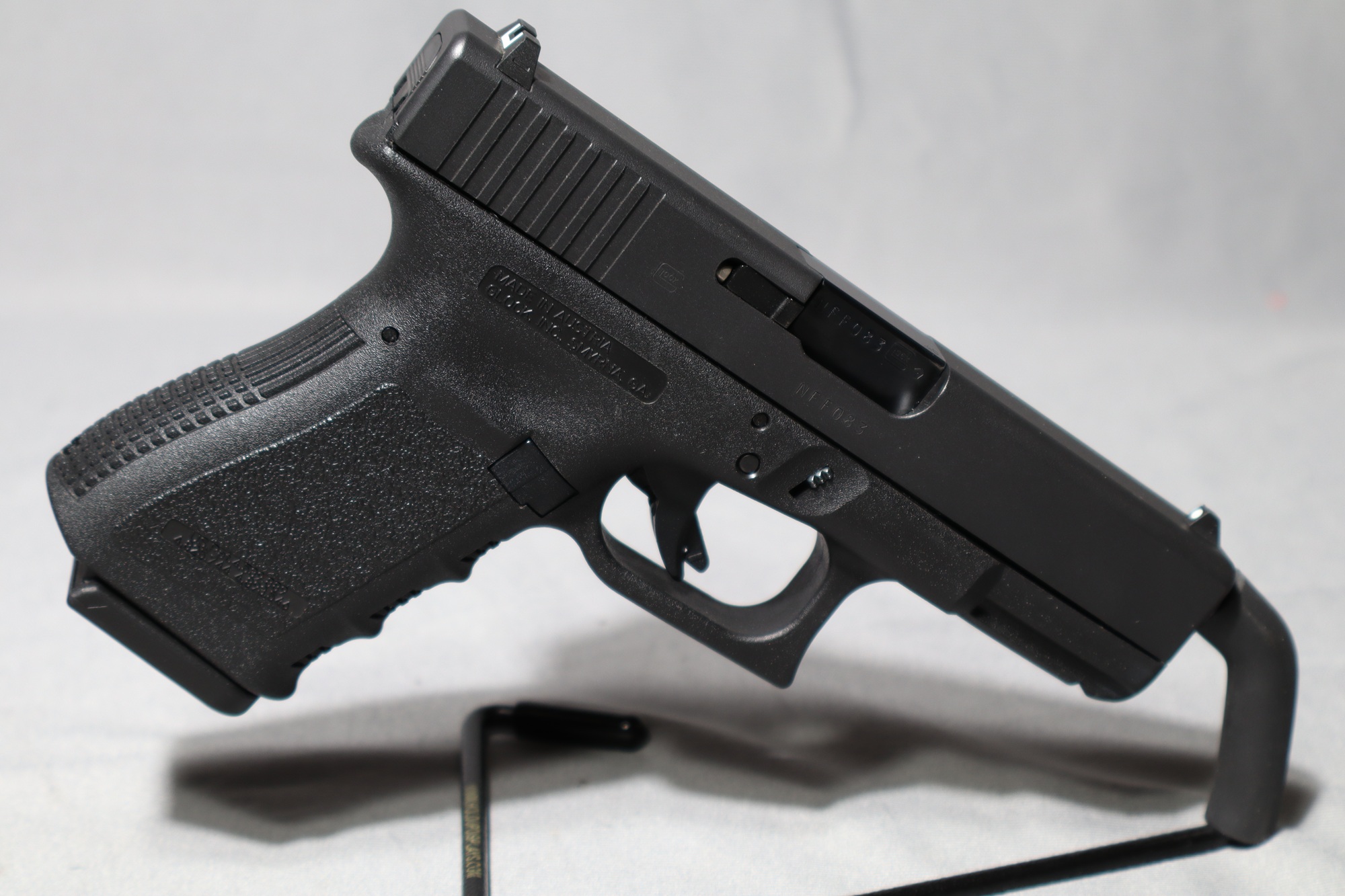 Image of Glock ~ 23 ~ .40 Smith & Wesson