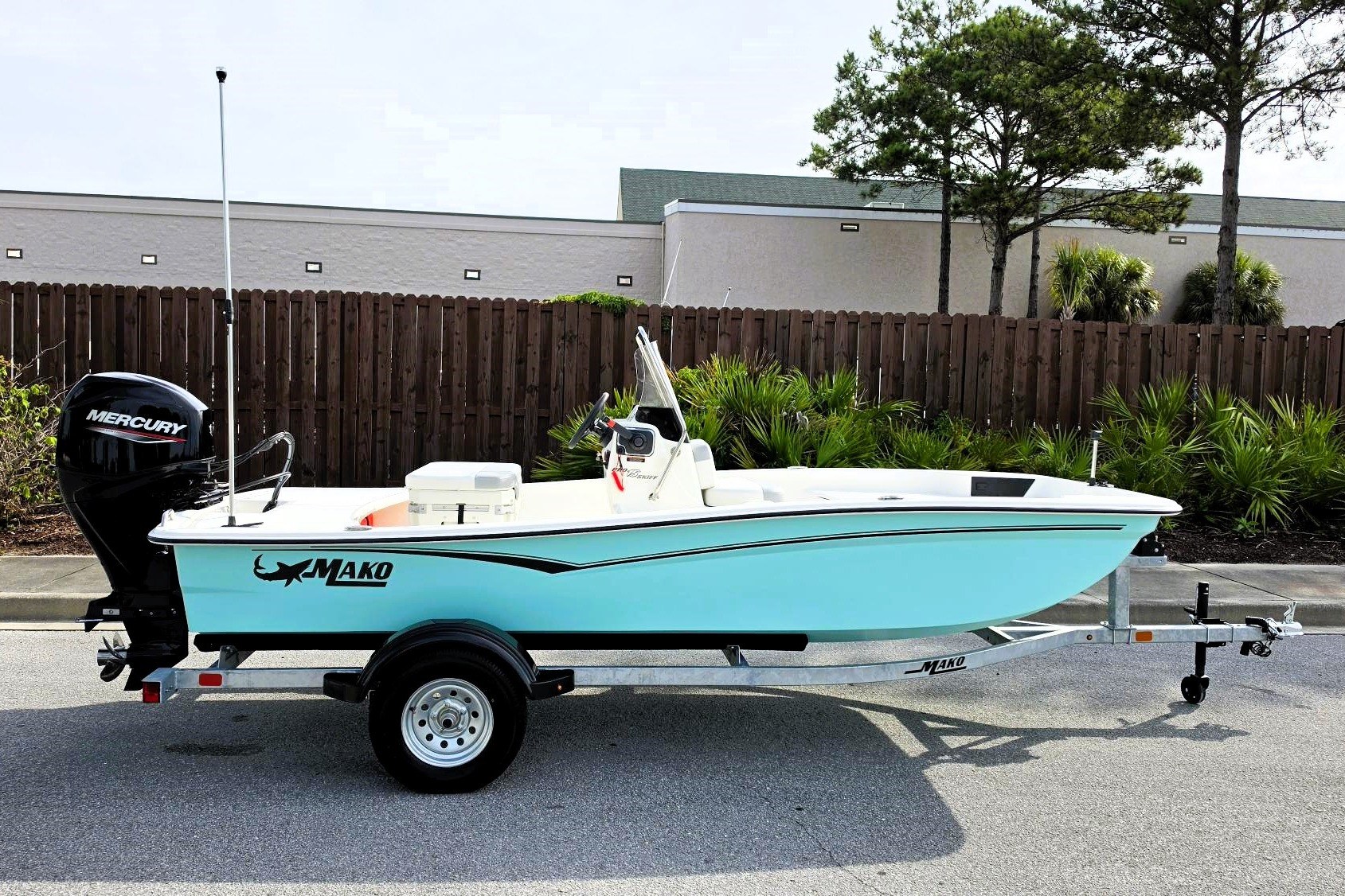  2026 MAKO PRO SKIFF 15 CC - $24256.00 at Bass Pro Shops