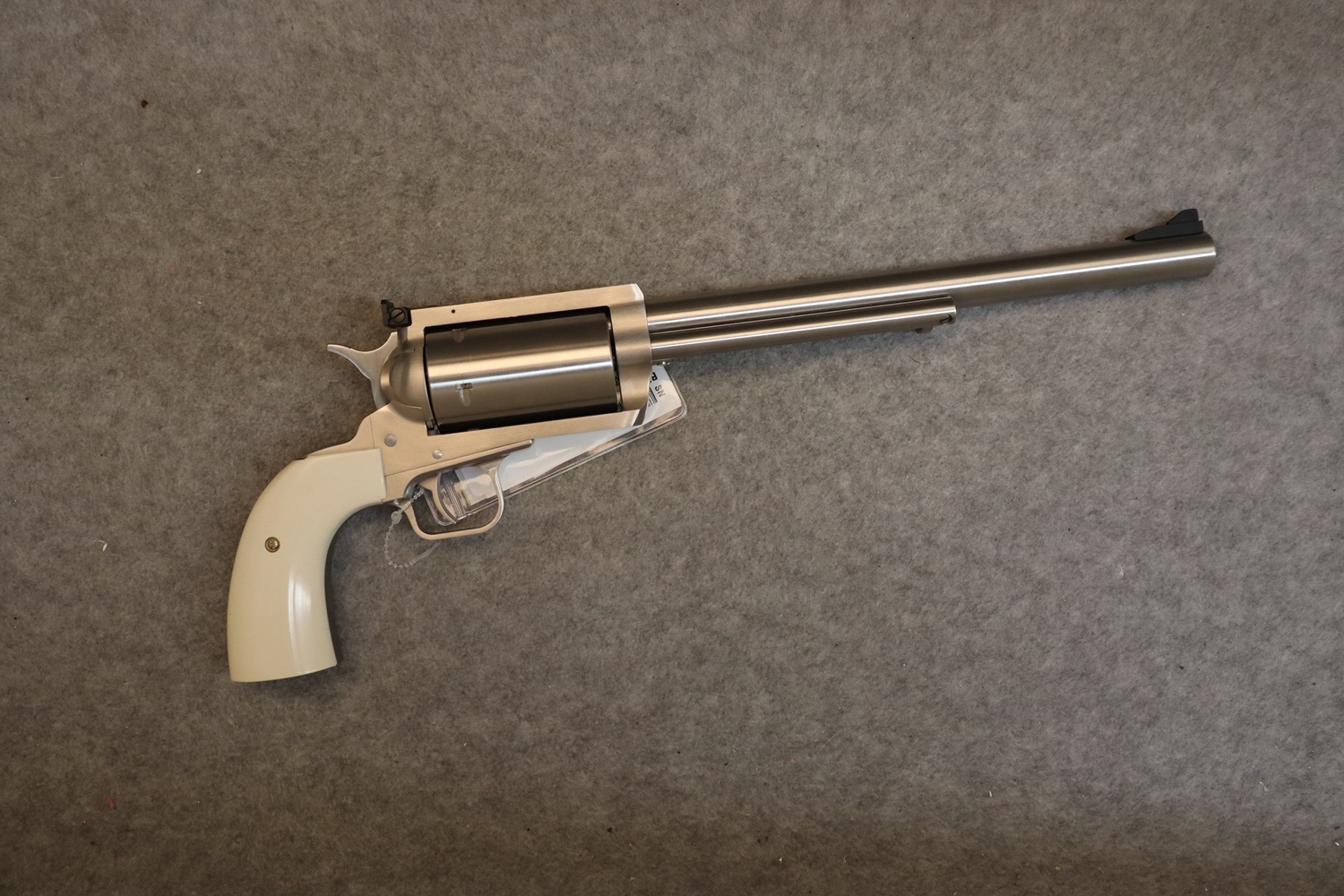 Image of Magnum Research ~ BFR ~ .45-70 Gov.