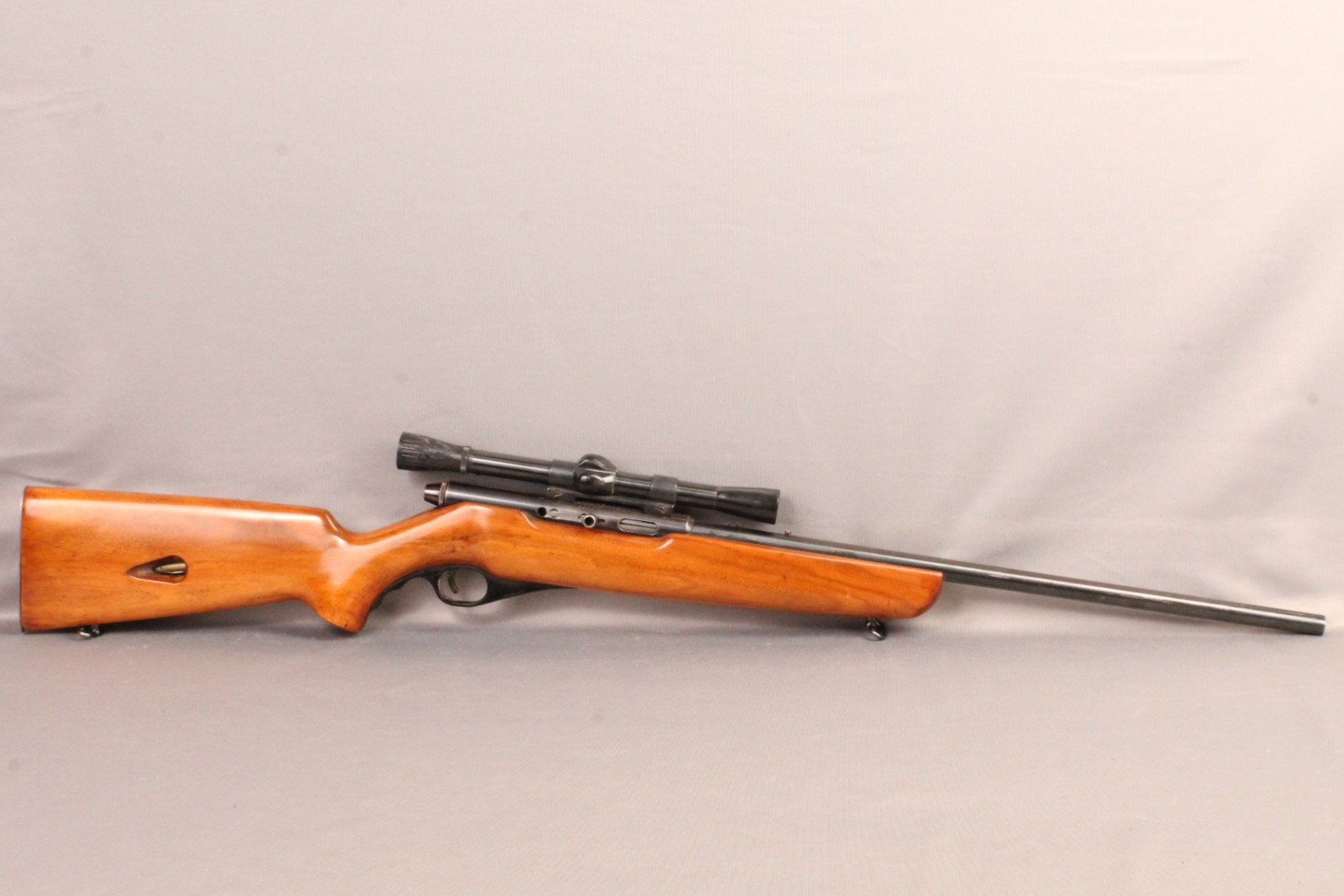 Mossberg~151~22 LR - Mossberg