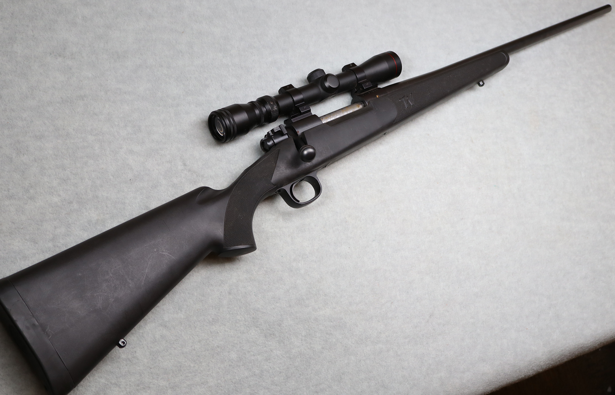 Winchester ~ Model 70 ~ .270 WIN - Winchester