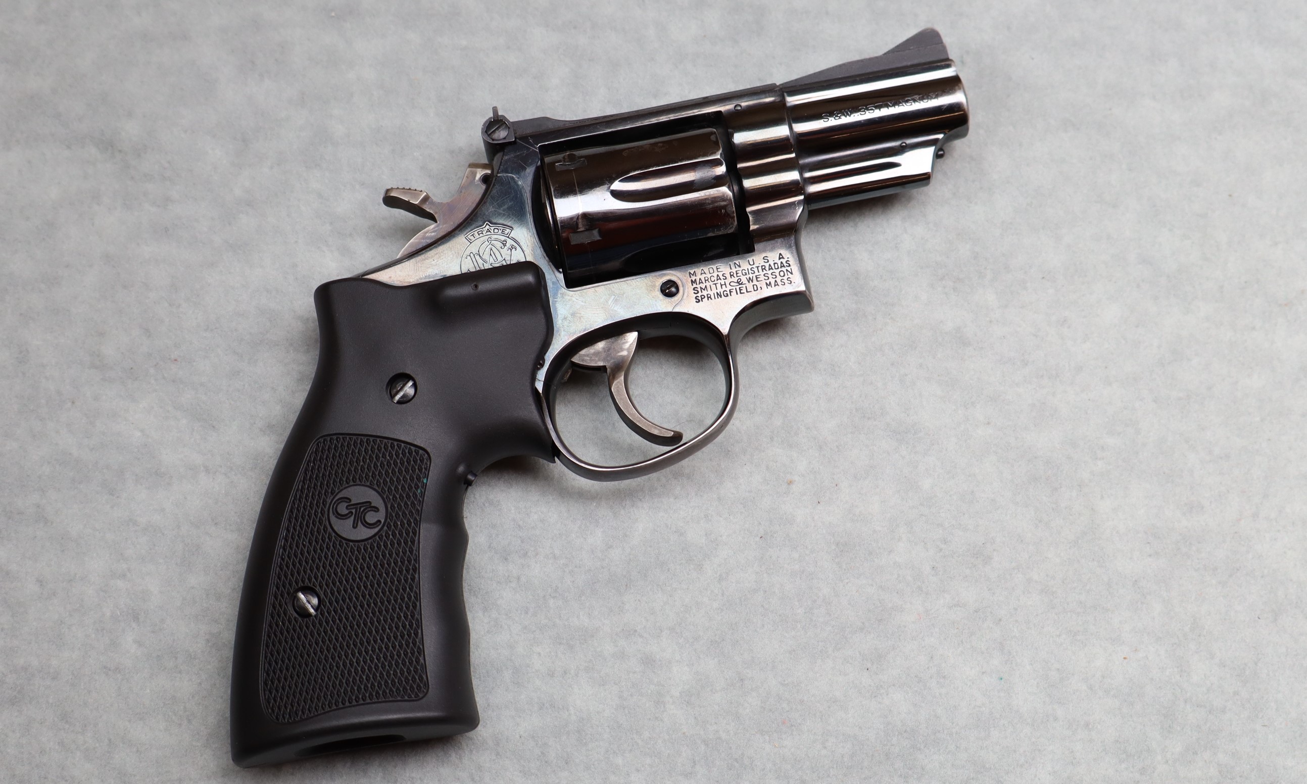Smith &Wesson ~ Model 19-2 ~ .357 Magnum - Smith & Wesson