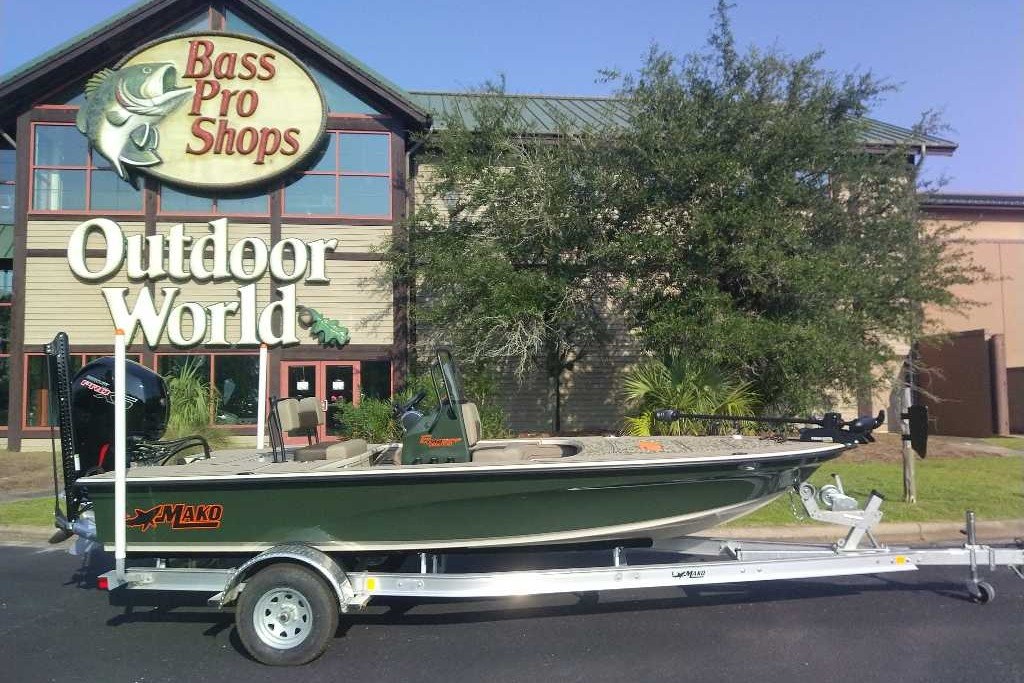  2026 MAKO 18 PRO SKIFF BACKWATER EDITION - $51999.00 at Bass Pro Shops