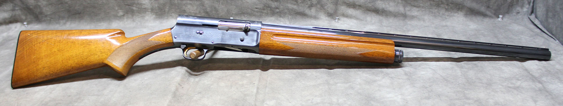 Browning ~ Light Twelve ~ 12 - Browning
