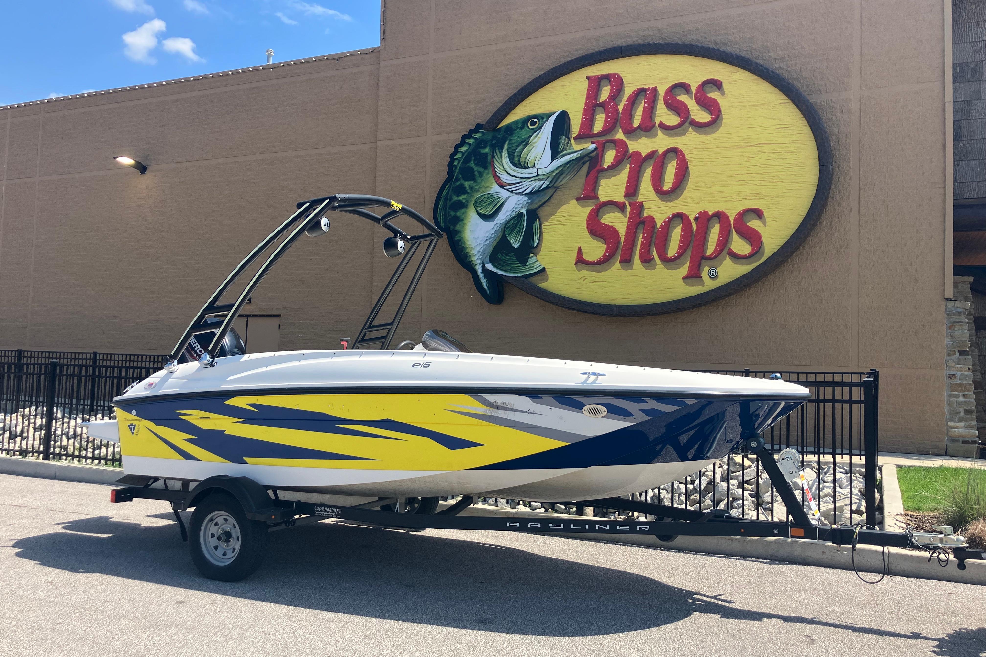  Pre-Owned 2018 Bayliner Element E16 - $10895.00 at Bass Pro Shops