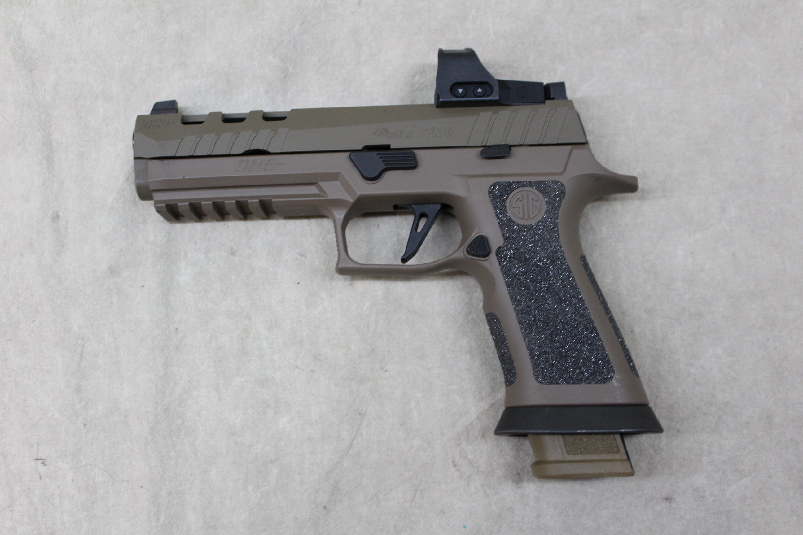 Image of SIG Sauer P320 DH3 ~ 9mm Luger ~