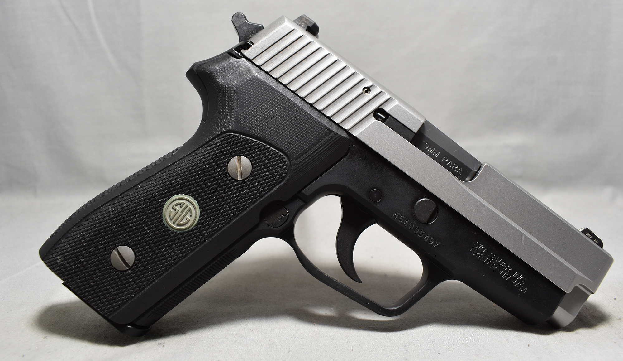 Image of Sig Sauer ~ P225 ~ 9mm Luger