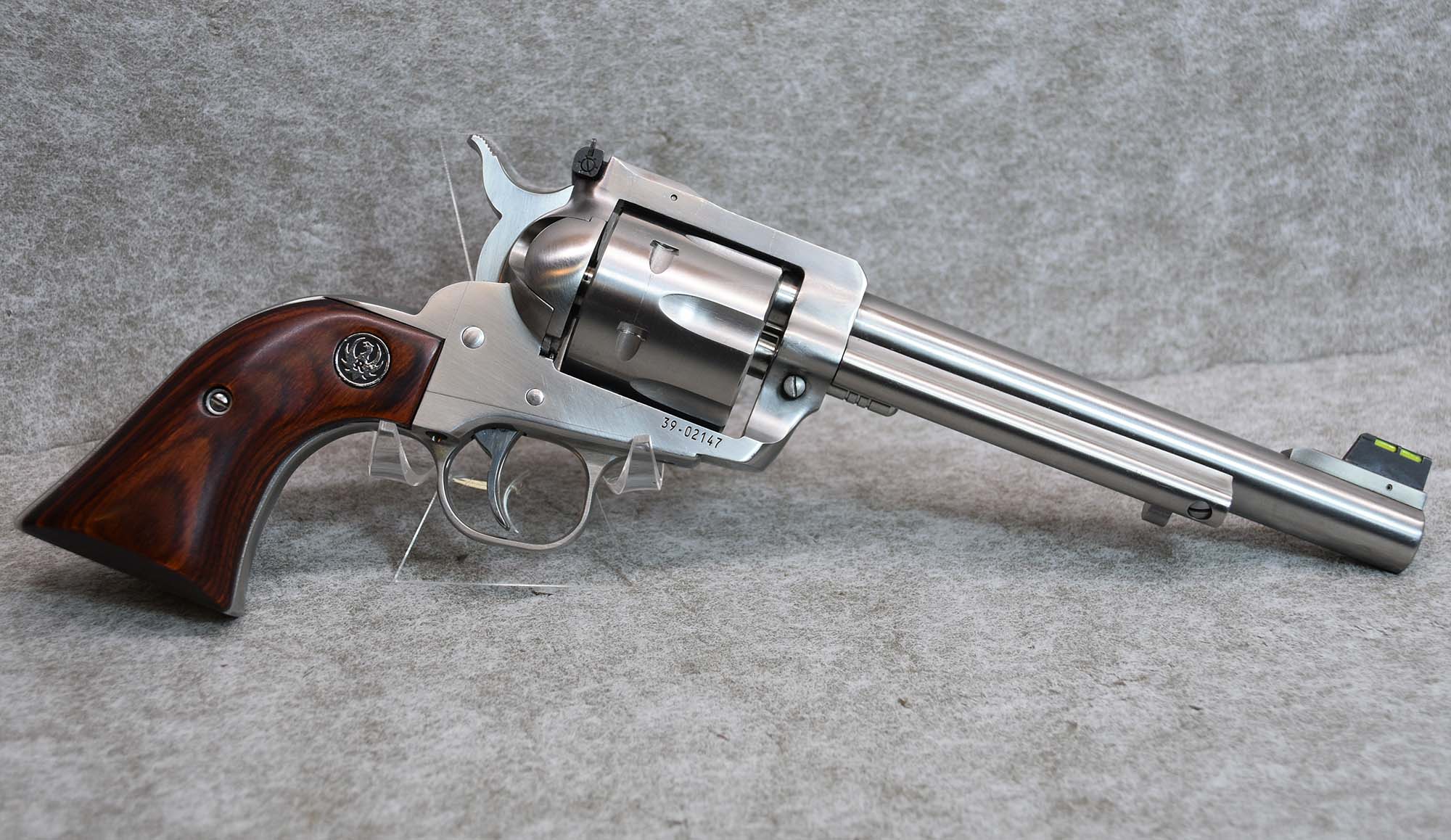 RUGER ~ NEW MODEL BLACKHAWK ~ .357 MAGNUM - Ruger