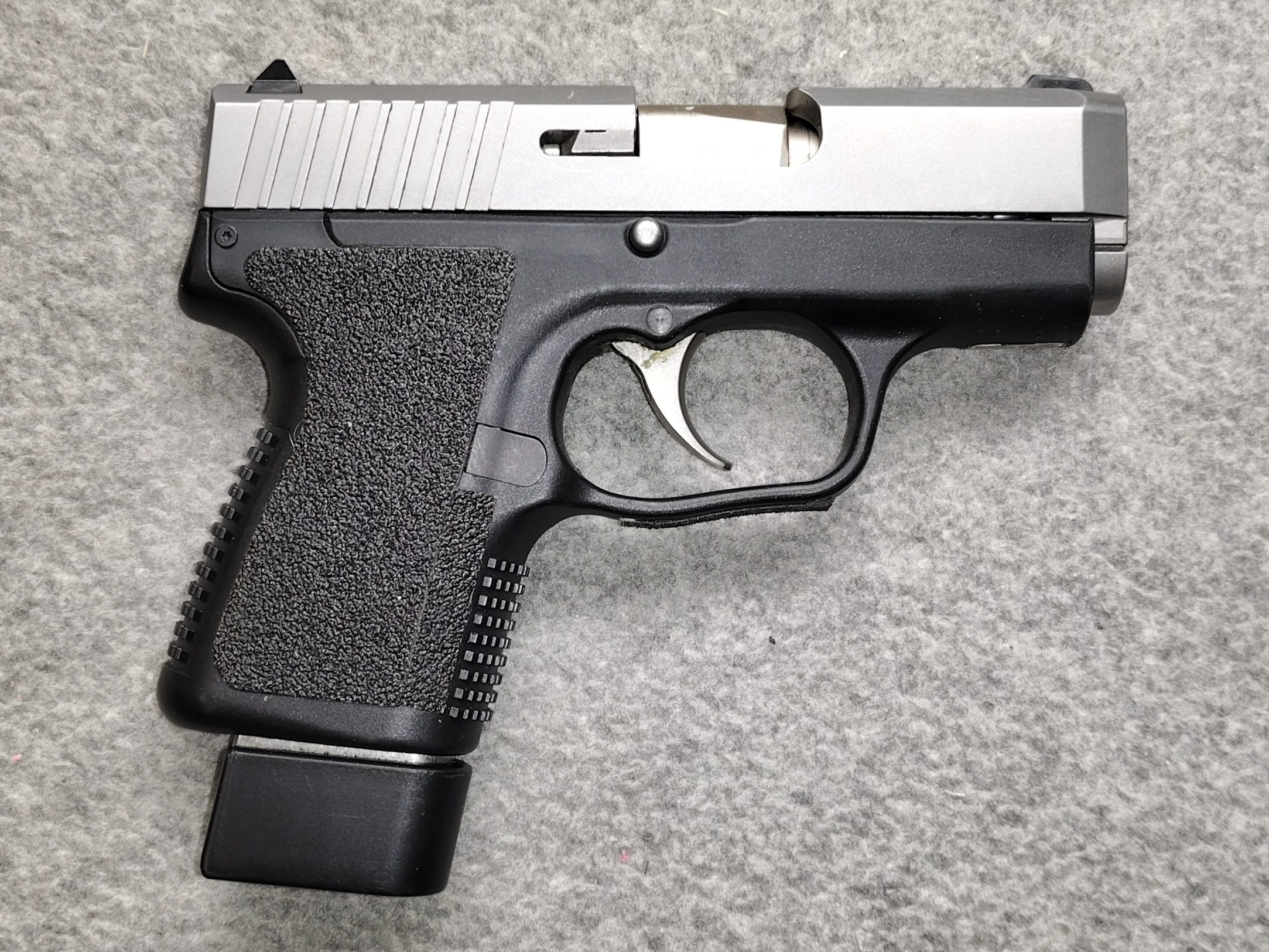 KAHR ARMS ~ CM9 ~ 9MM LUGER - Kahr Arms