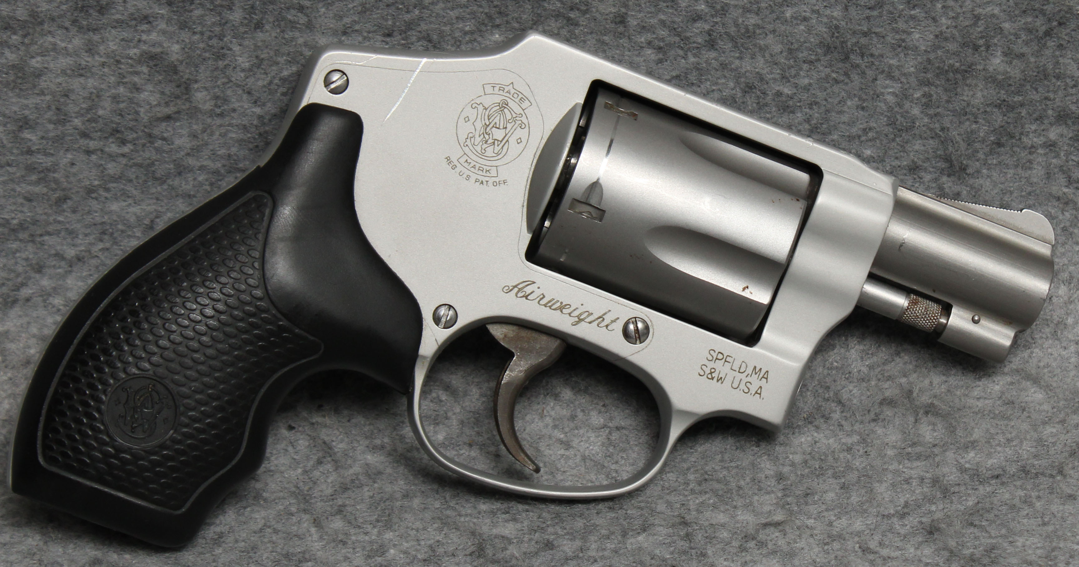 Image of Smith & Wesson ~ Airweight ~ .38 S&W Special