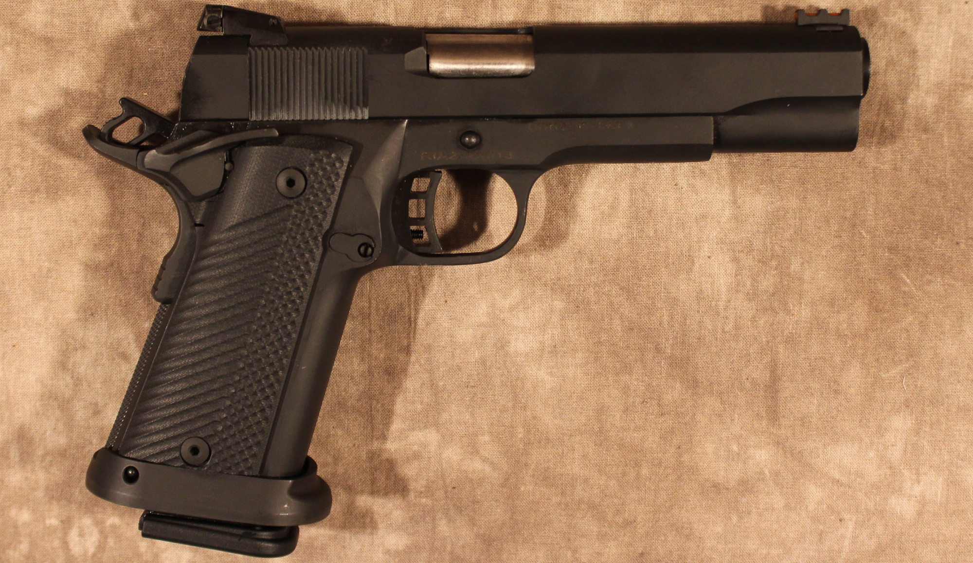 Image of ROCK ISLAND ARMORY ~ M1911 A2 ~ 10MM