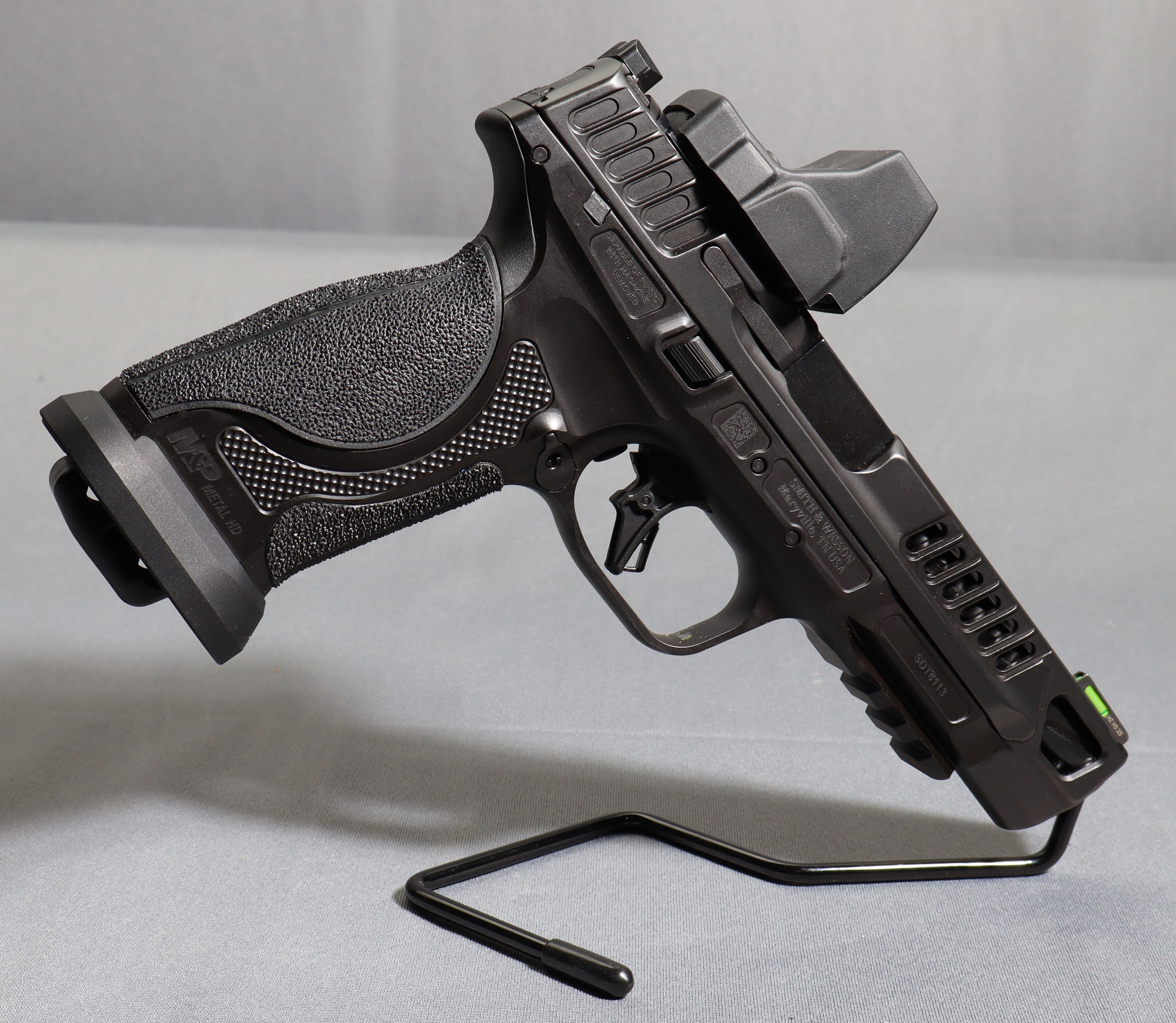 Smith &Wesson ~ M&ampP 9 2.0 ~ 9mm Luger - Smith & Wesson