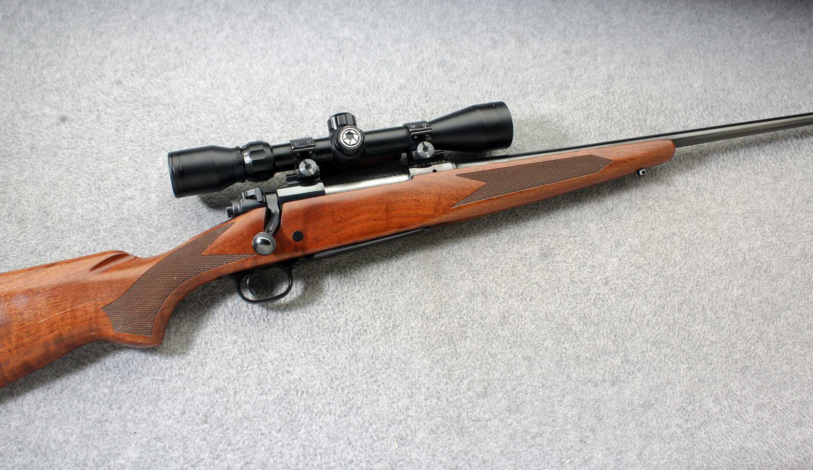 Winchester ~ Model 70 Carbine ~ .270 Win. Win. - Winchester