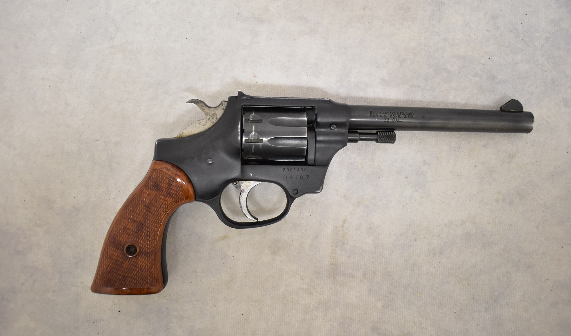HIGH STANDARD ~ SENTINEL DELUXE ~ .22 CAL - High Standard