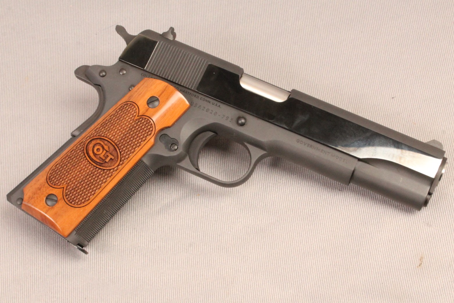 Image of Colt~1911 Series 70~45 AUTO