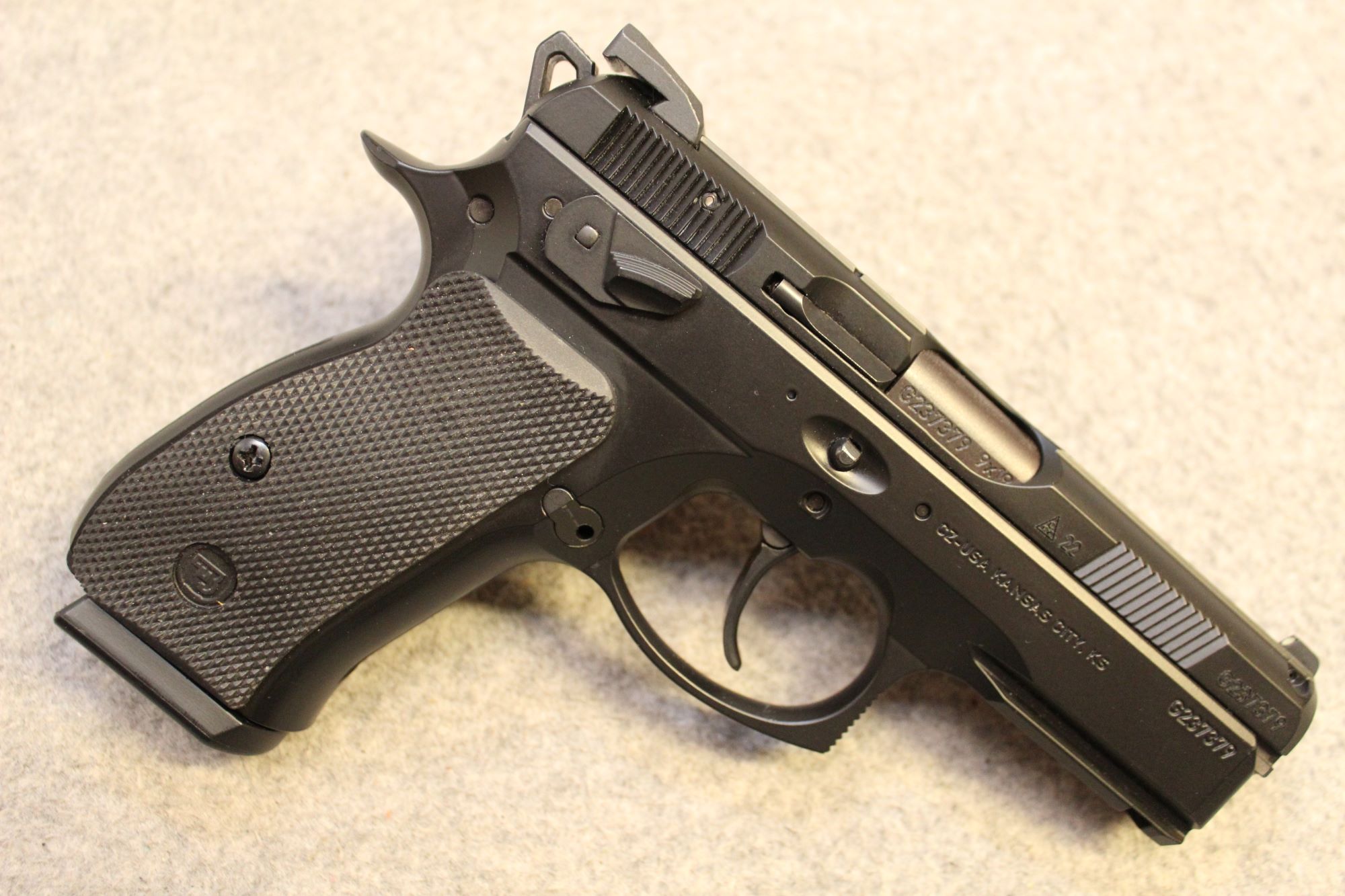 CZ ~ 75 P-01 ~ 9mm Luger - CZ-USA