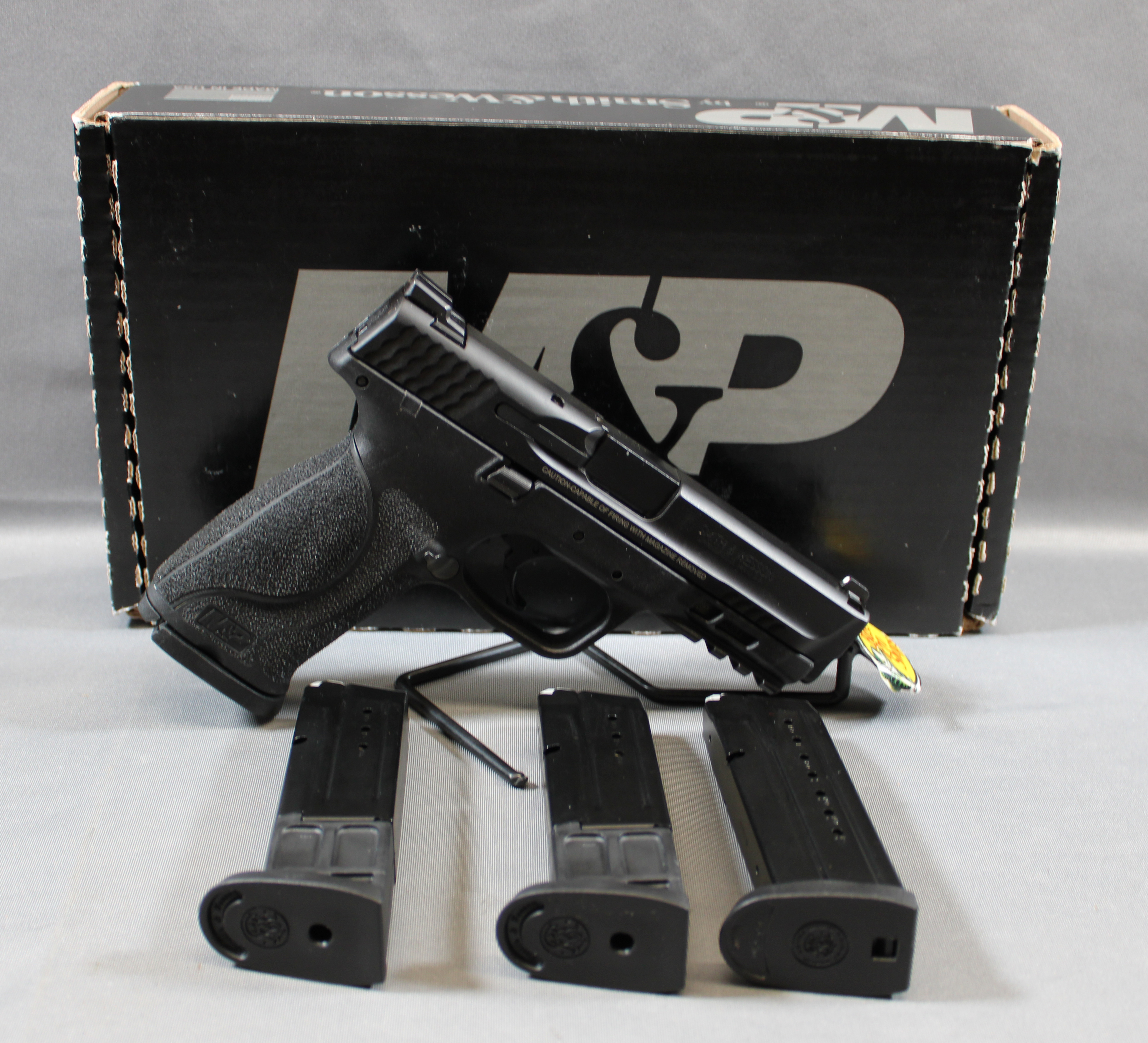 Smith &Wesson ~ M&ampP 9 M2.0 ~ 9mm Luger - Smith & Wesson