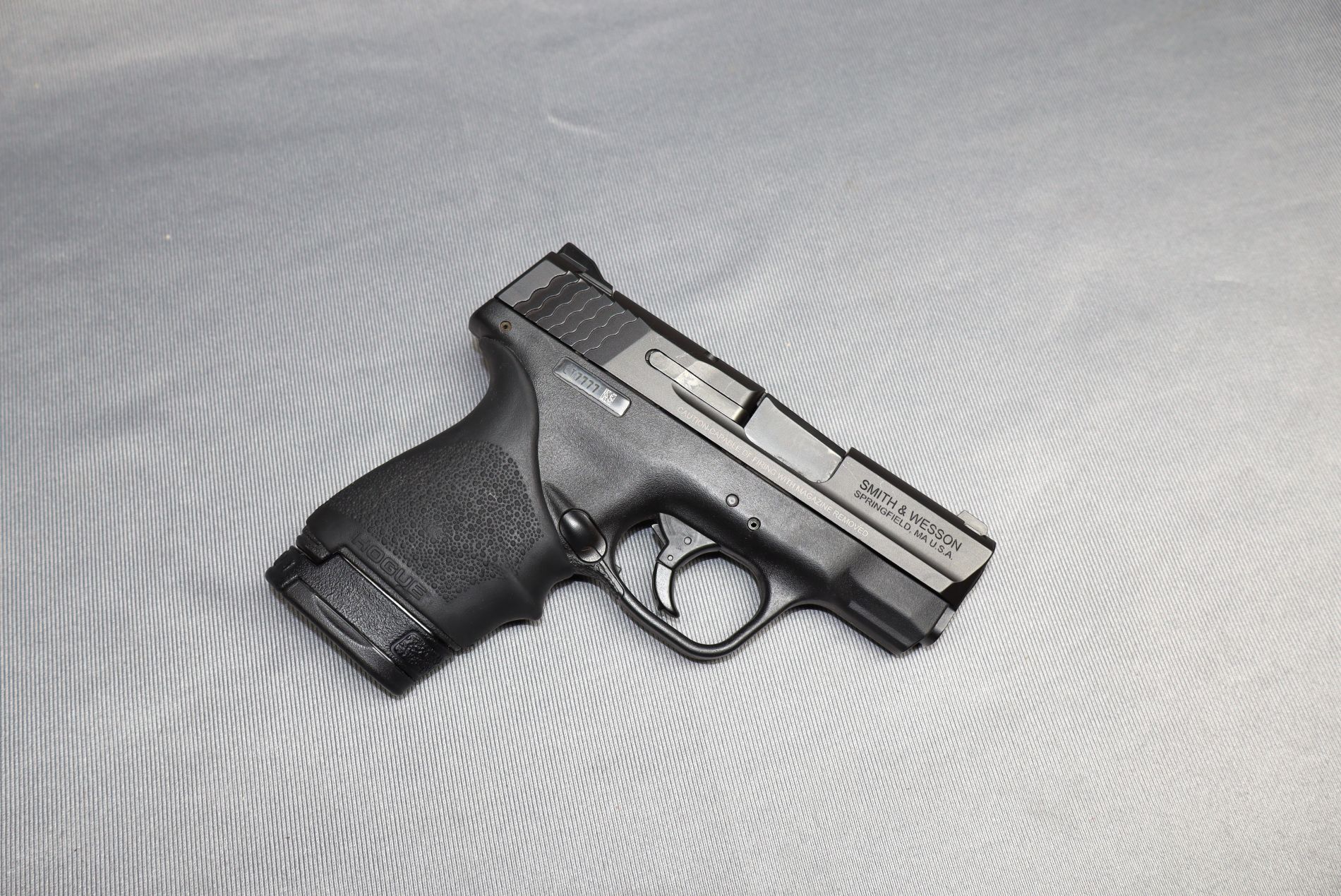 Smith Smith & Wesson ~ M&P9 Shield ~ 9mm Luger - $174.99 at Bass Pro Shops