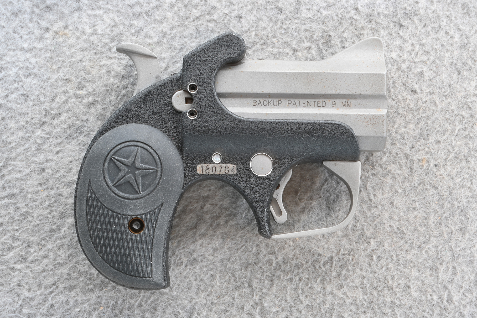 Bond Arms ~ Backup ~ 9mm - Bond Arms