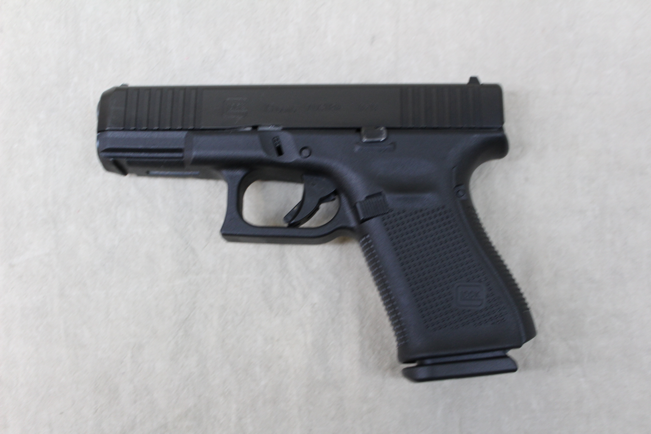 Glock 19 ~ 9mm Luger ~ - Glock