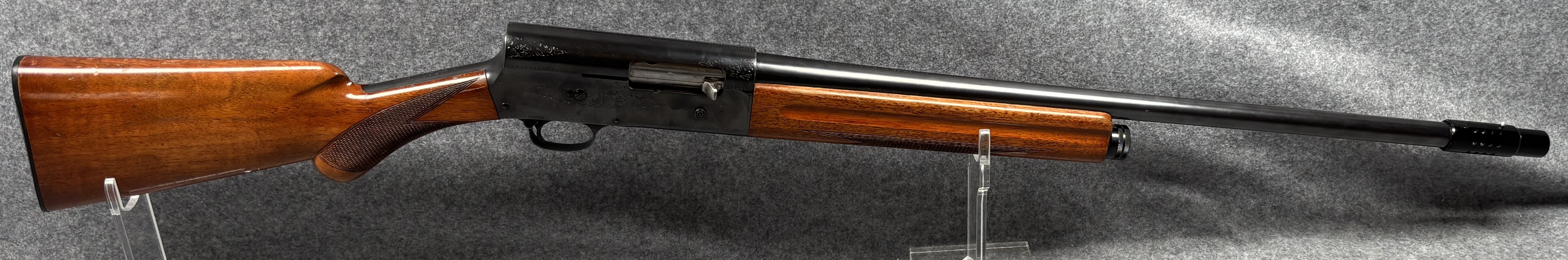BROWNING~Semi-Auto Shotgun~12 GAUGE - Browning