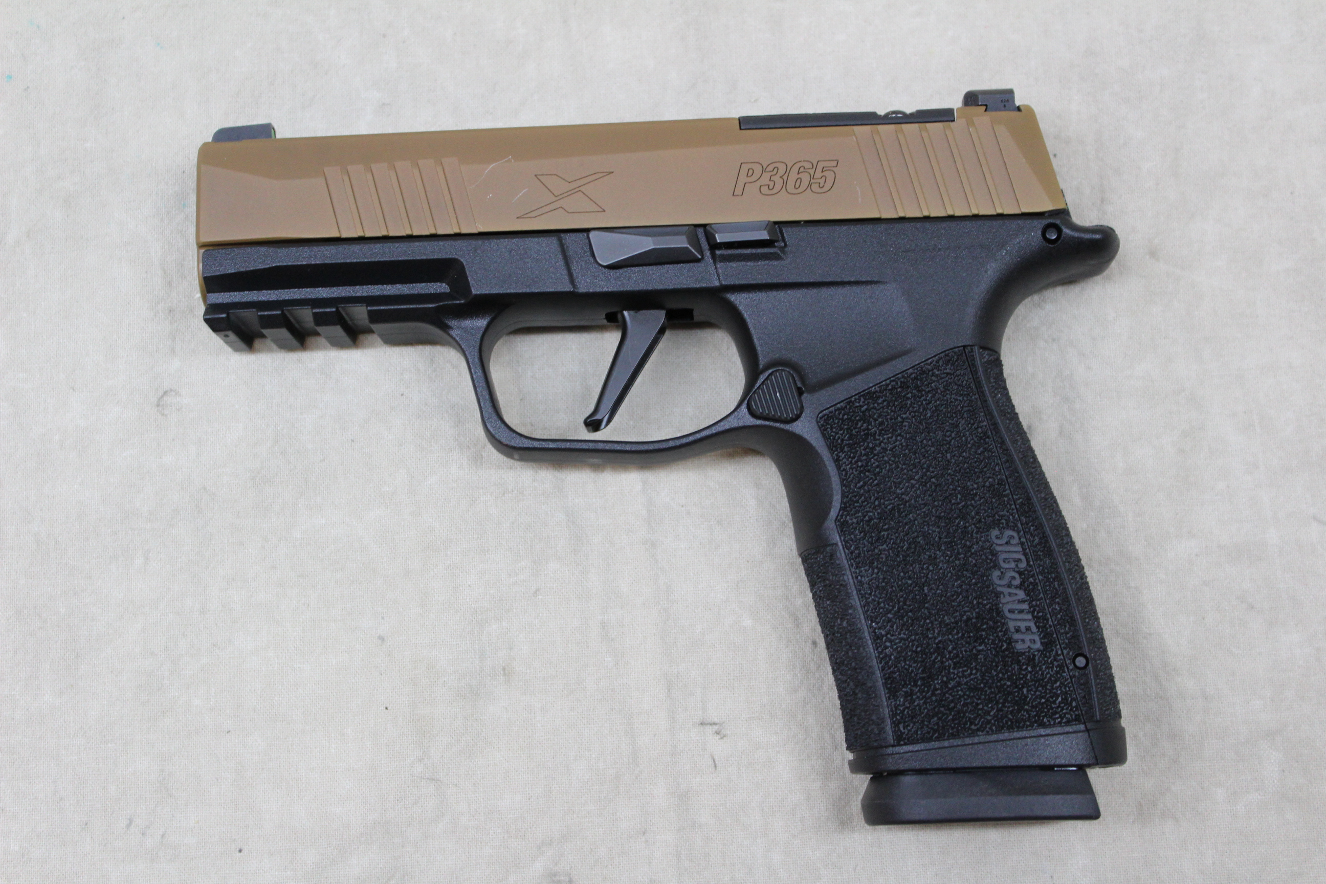 SIG Sauer P365X ~ 9mm Luger ~ - Glock