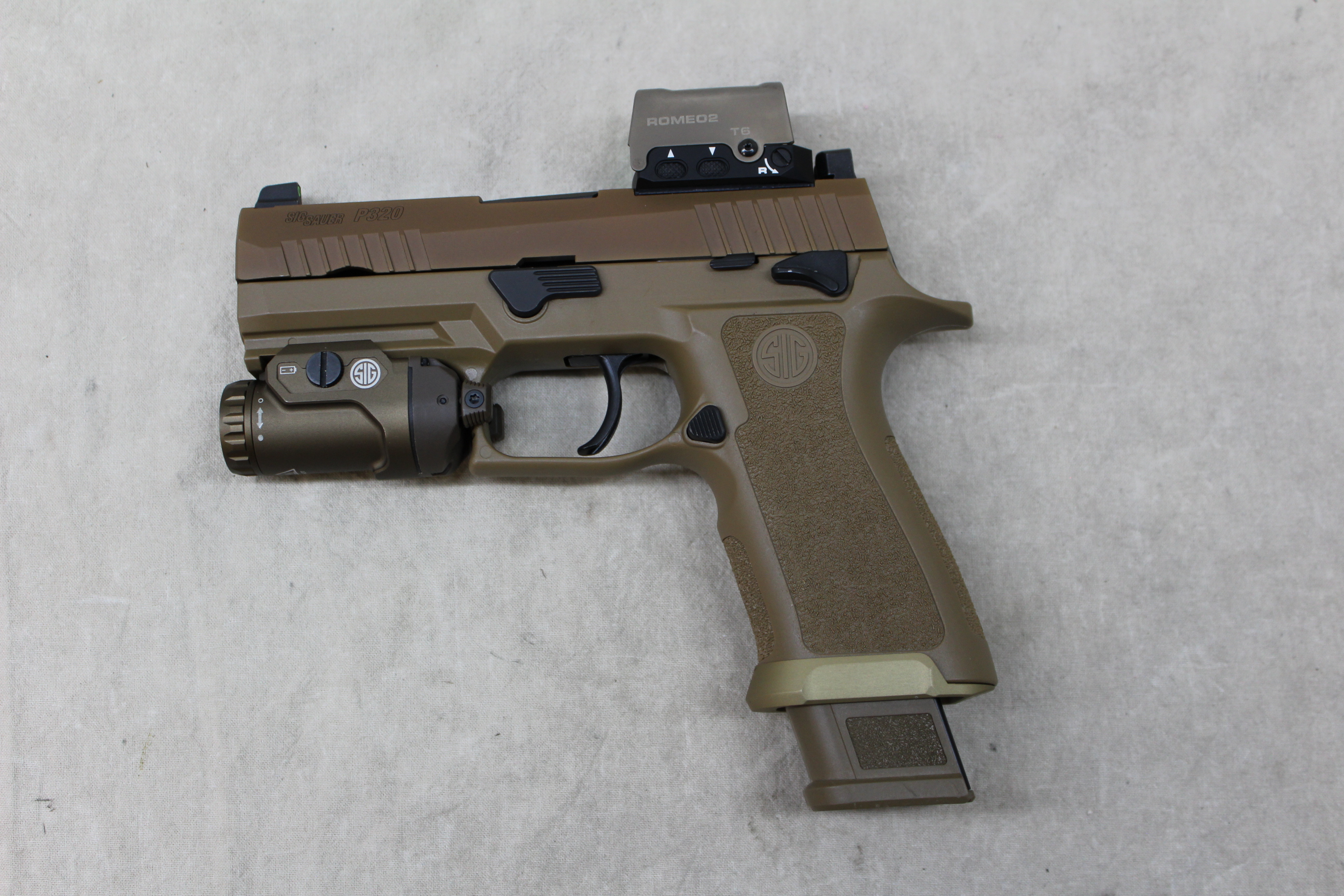SIG Sauer P320 ~ 9mm Luger ~ - Sig Sauer
