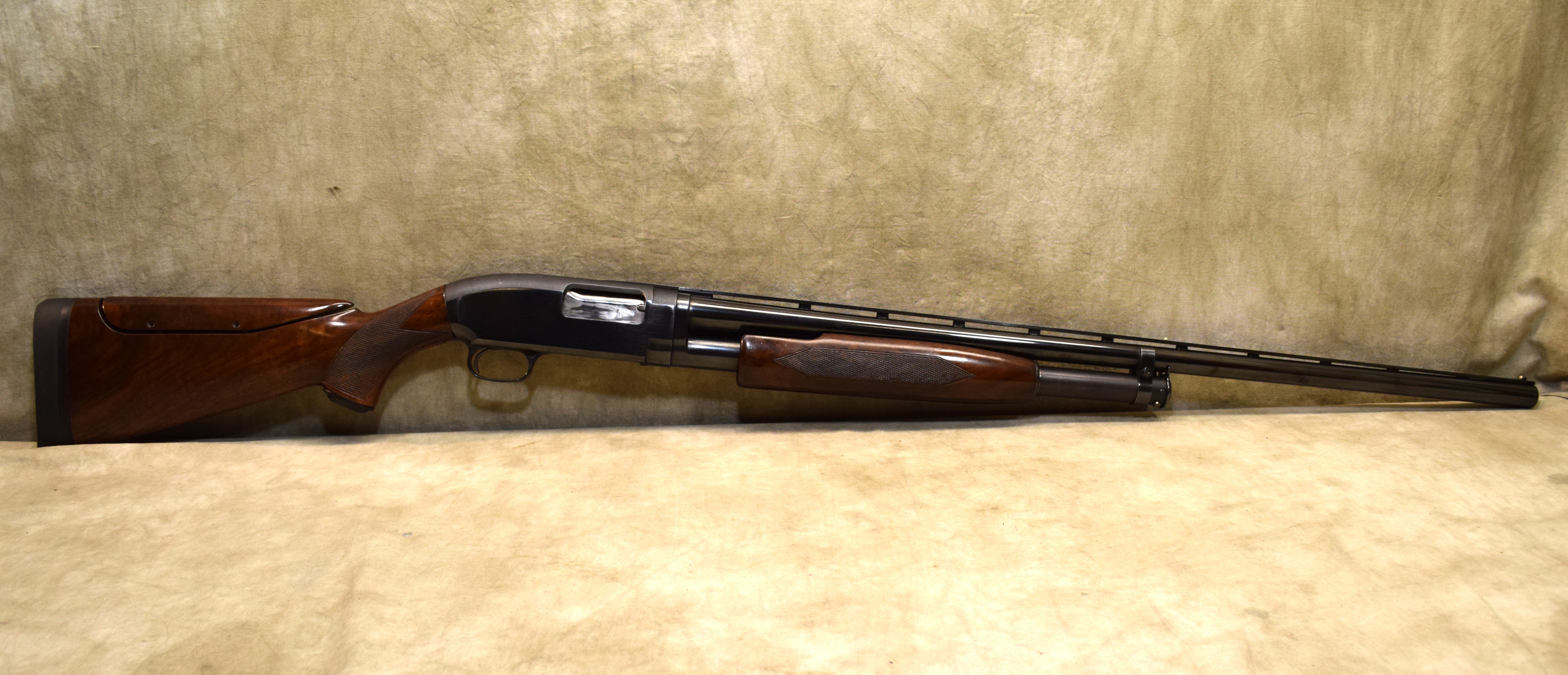 Winchester~12~12 gauge - Winchester