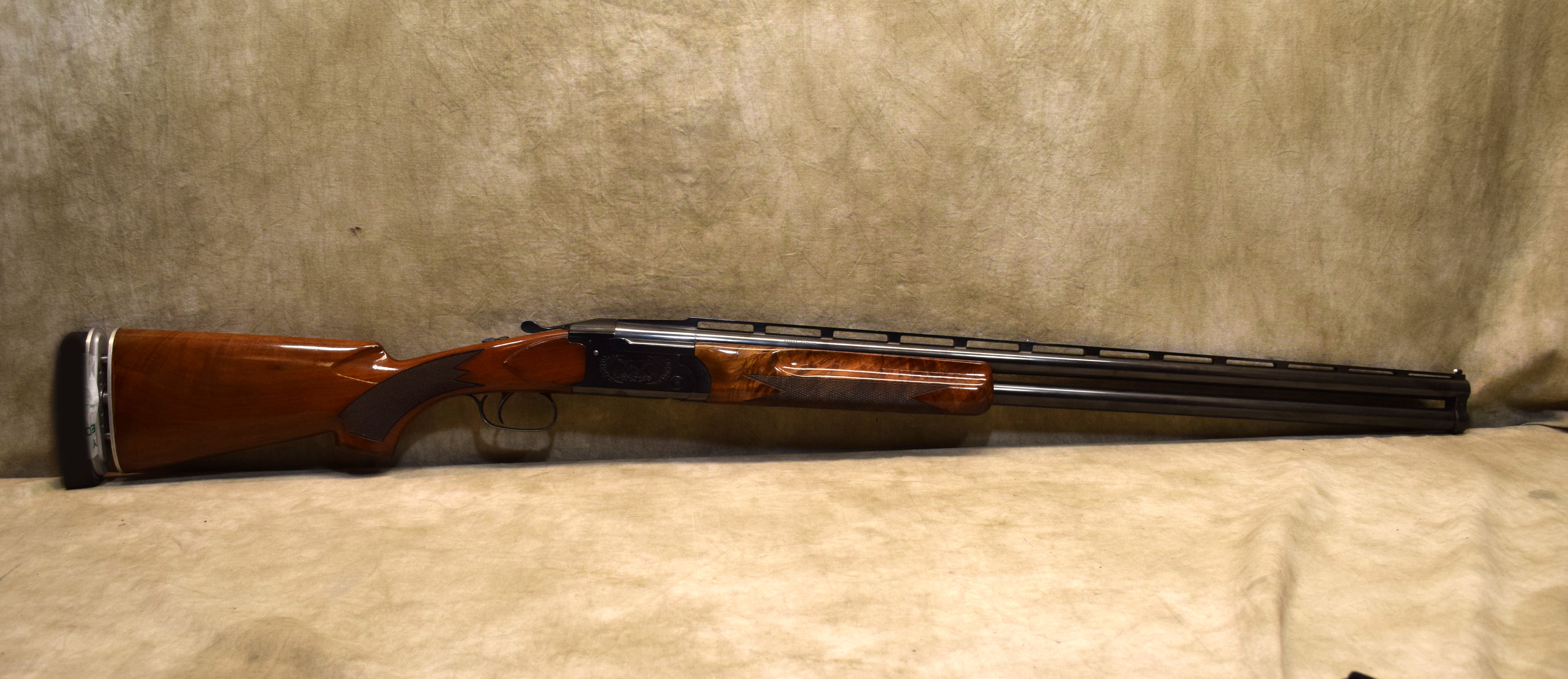 Remington~3200~12 gauge - Remington