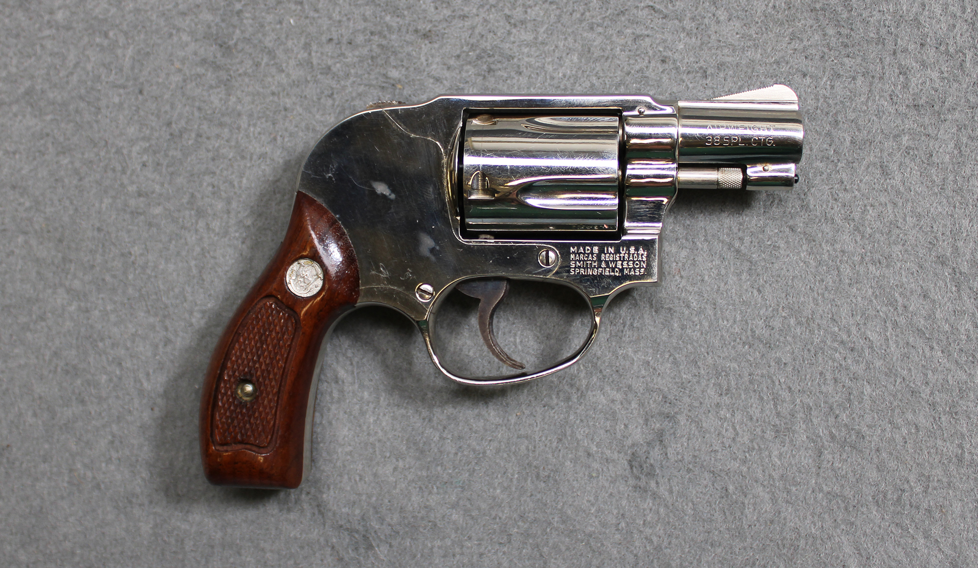 Image of Smith & Wesson ~ 38 Airweight ~ .38 Special