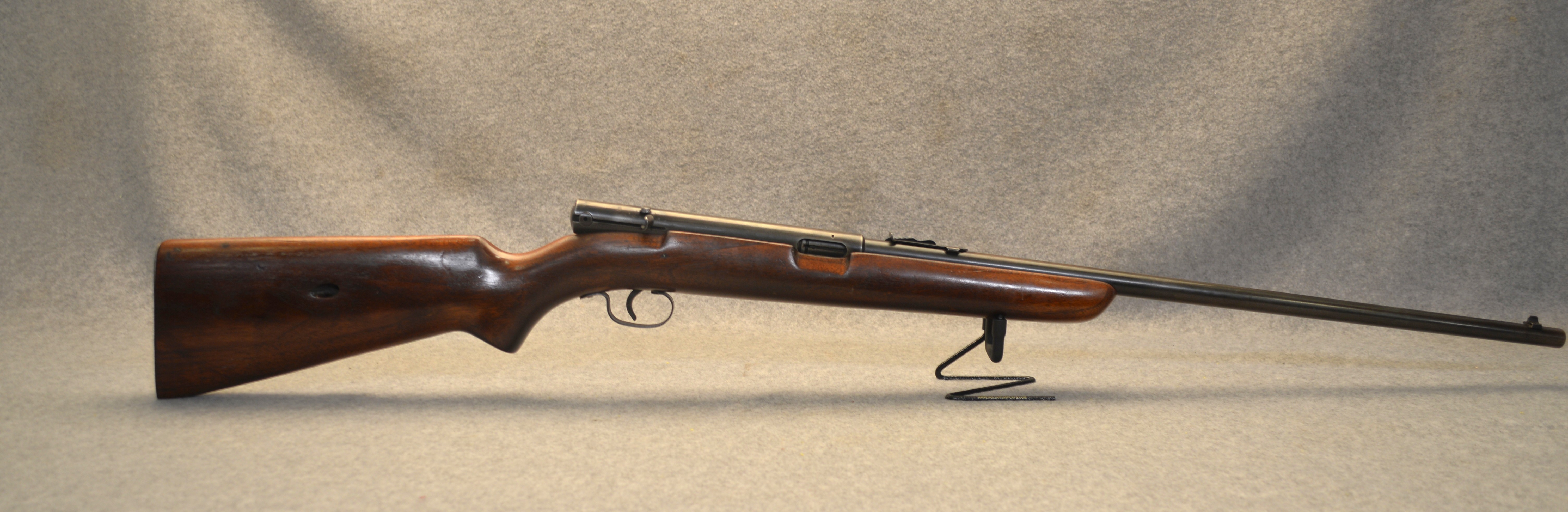 Winchester ~ 74 ~ .22 Long rifle - Winchester