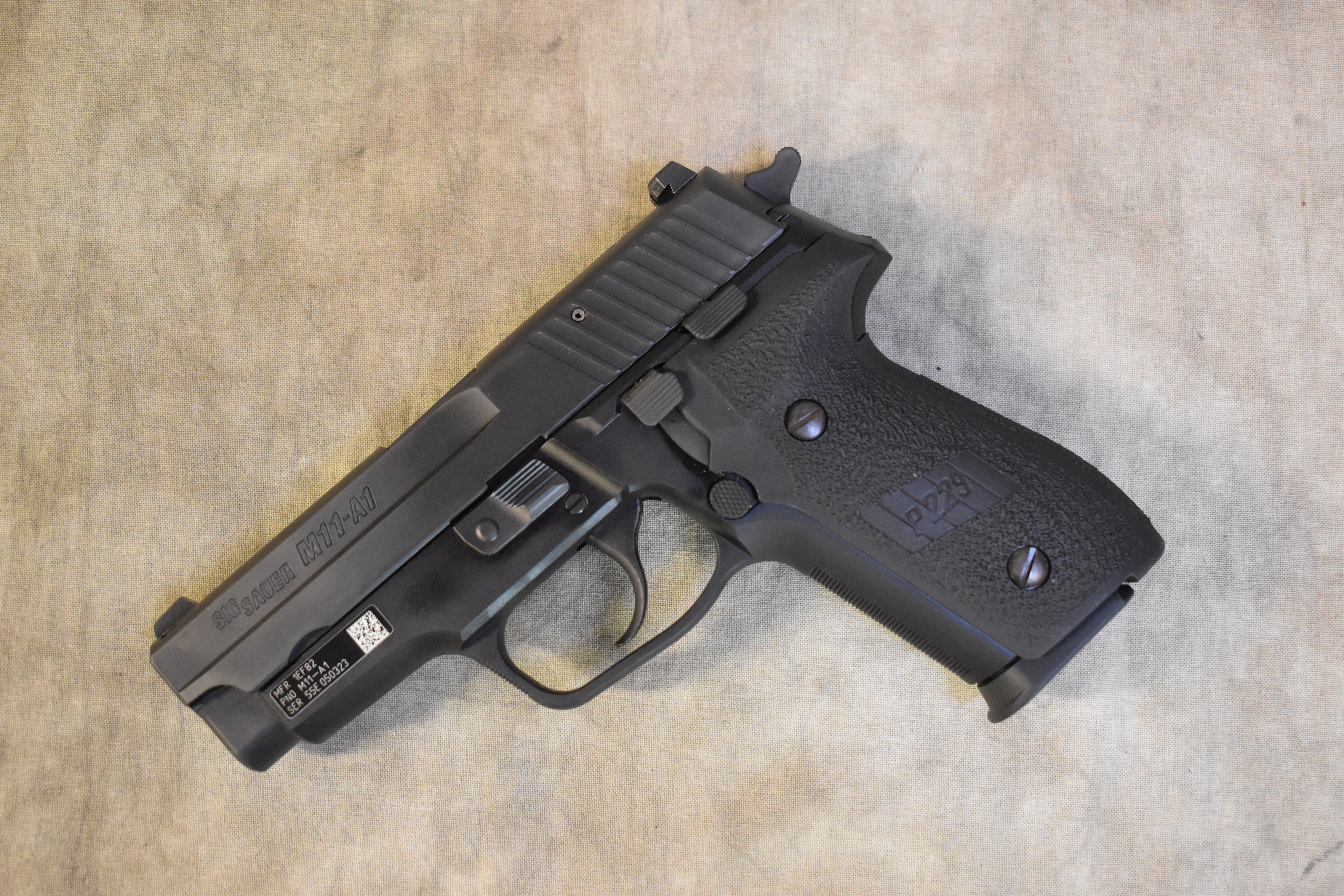 Sig Sauer ~ M11-A1 ~ 9mm - Sig Sauer