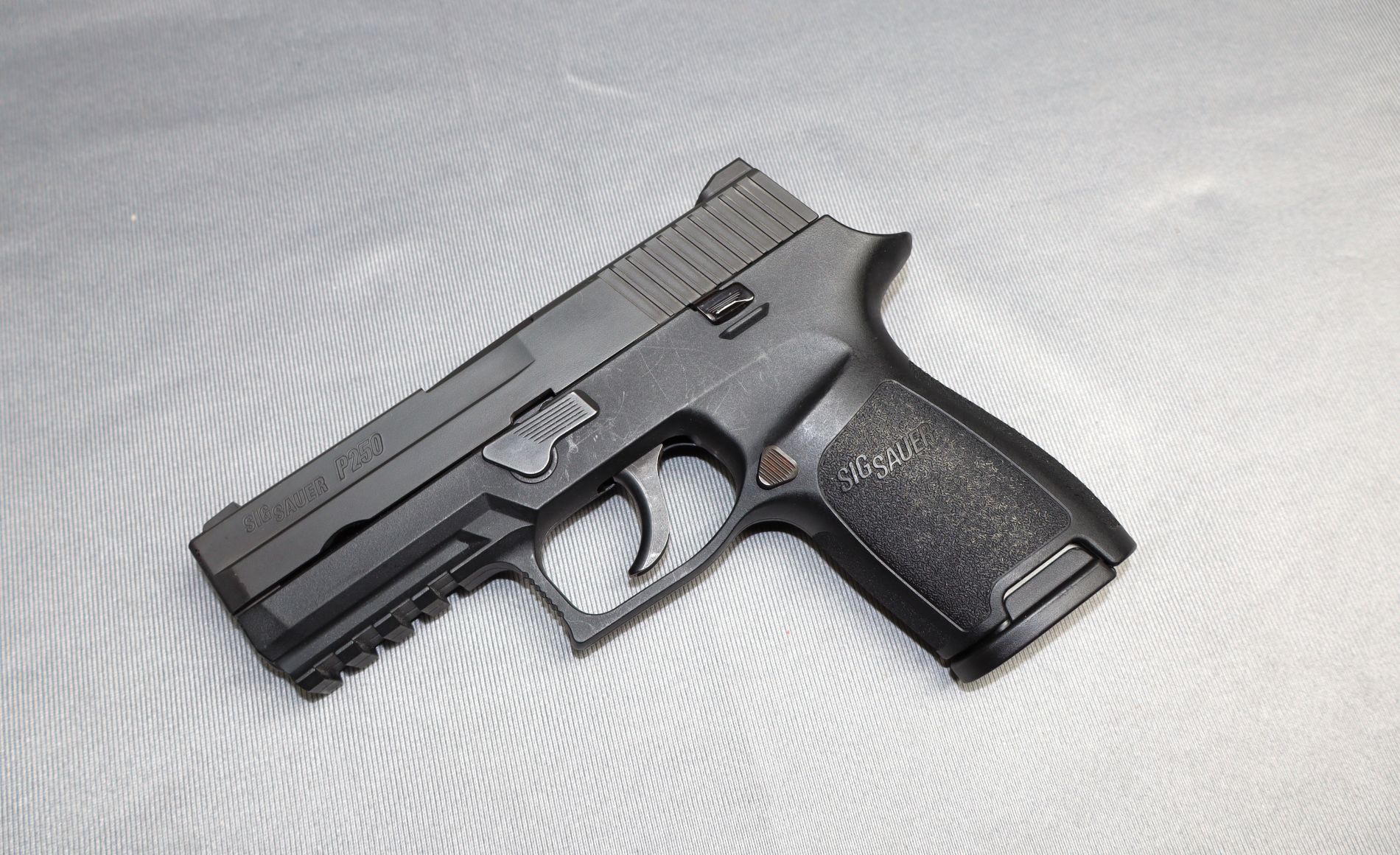 Sig Sig Sauer ~ P250 ~ .40 S&W - $249.99 at Bass Pro Shops