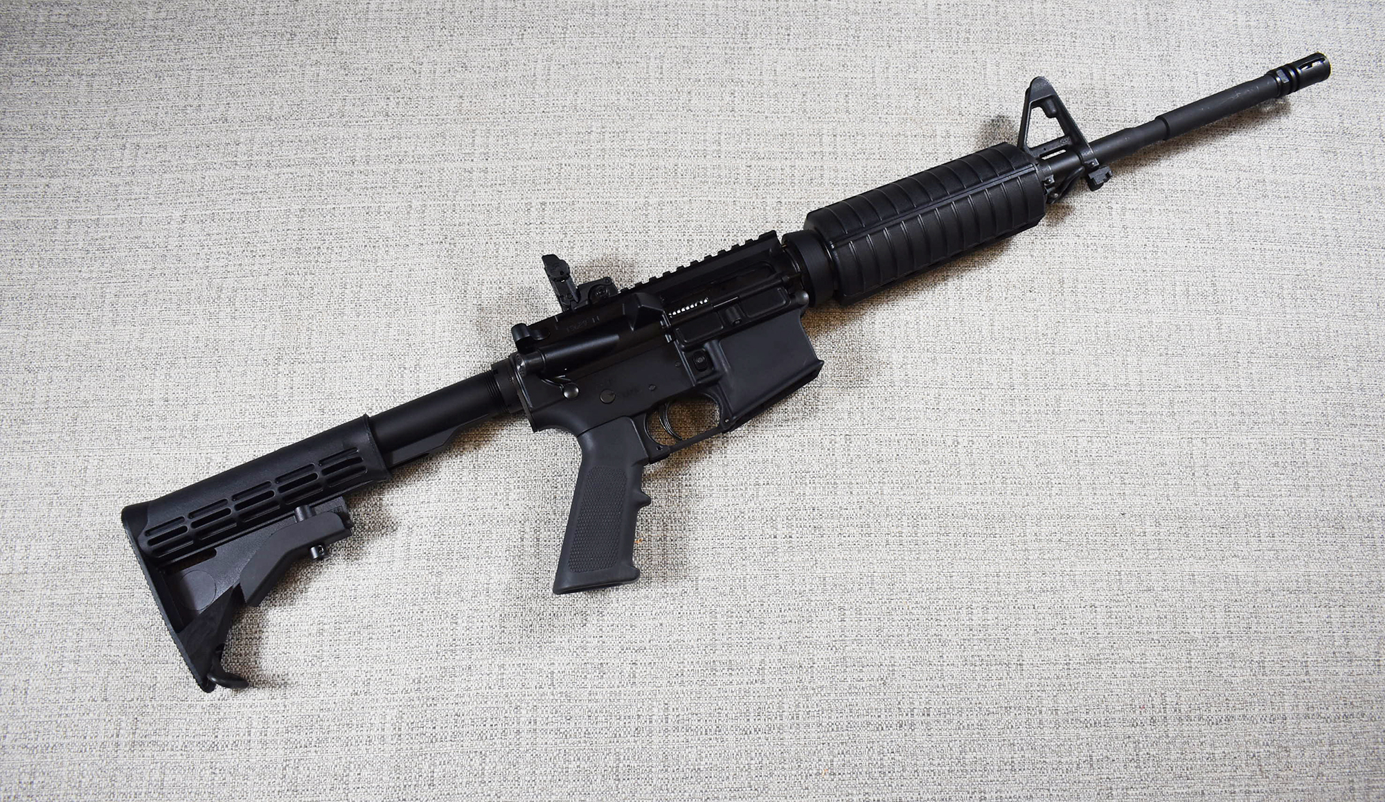 Colt~Carbine~5.56 NATO - Colt