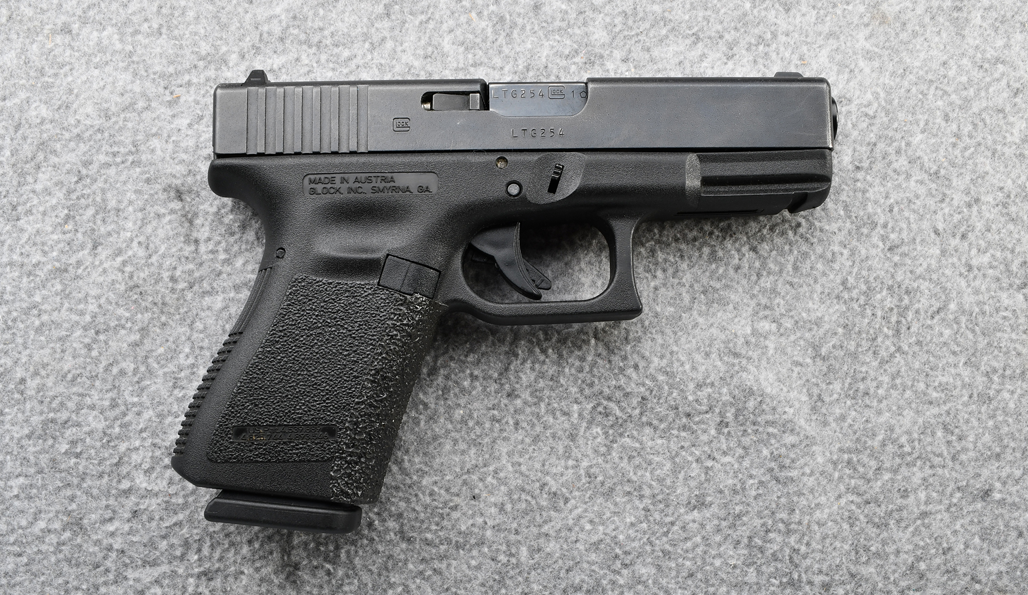 Glock ~ 19 ~ 9mm Luger - Glock
