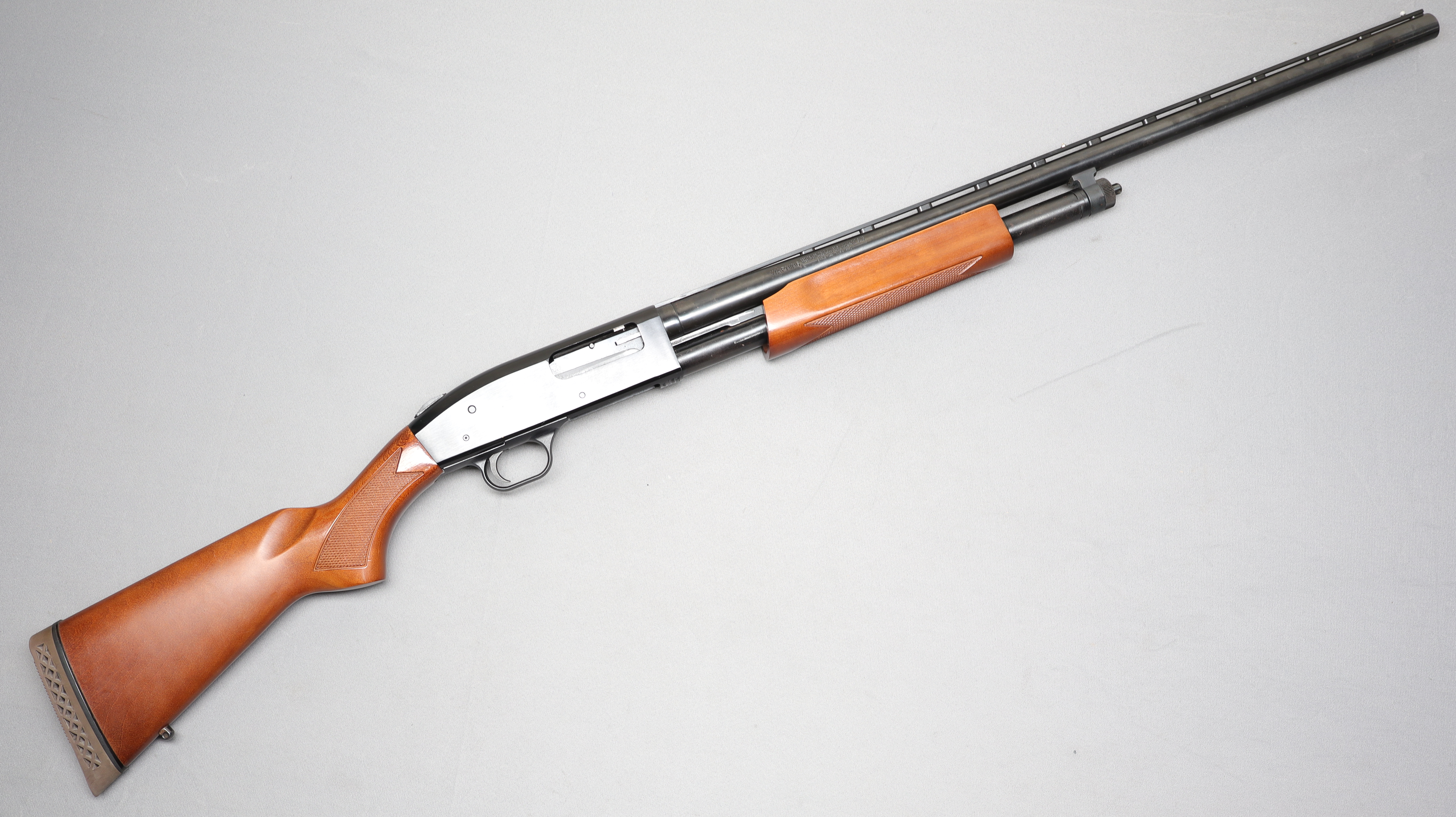 Mossberg 500 12 GA - Mossberg