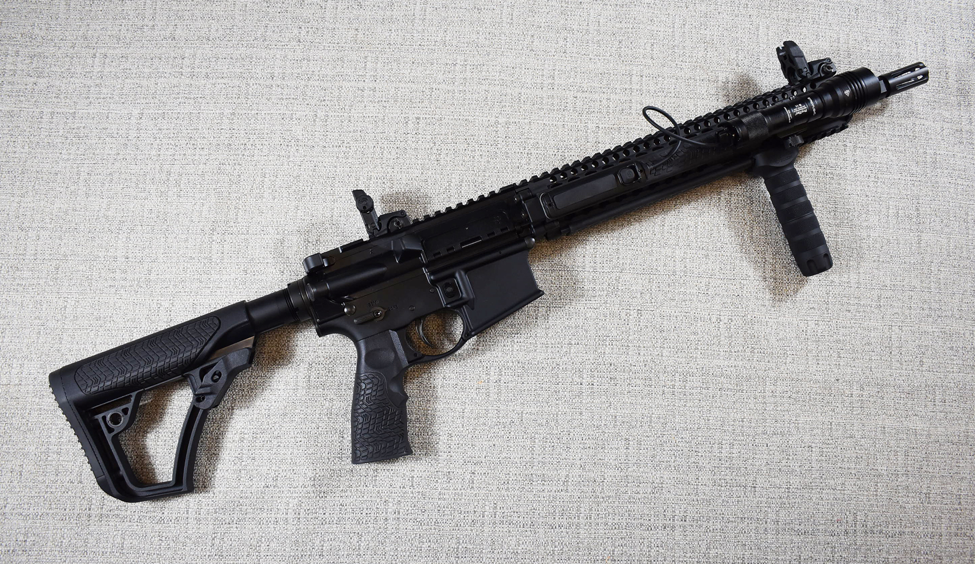 Daniel Defense~DDM4~5.56 NATO - Daniel Defense