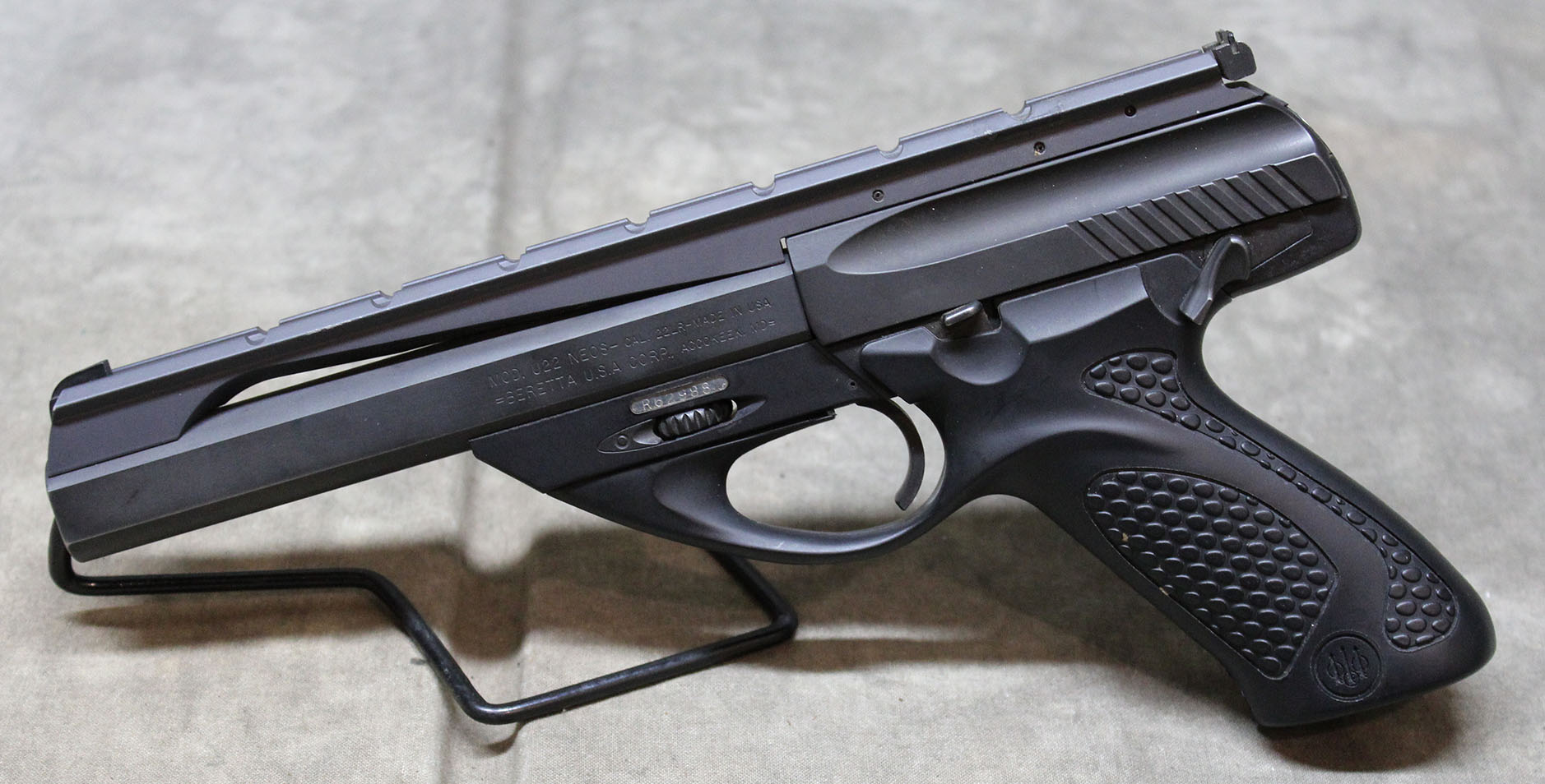Beretta ~ U22 Neos ~ .22 - Beretta